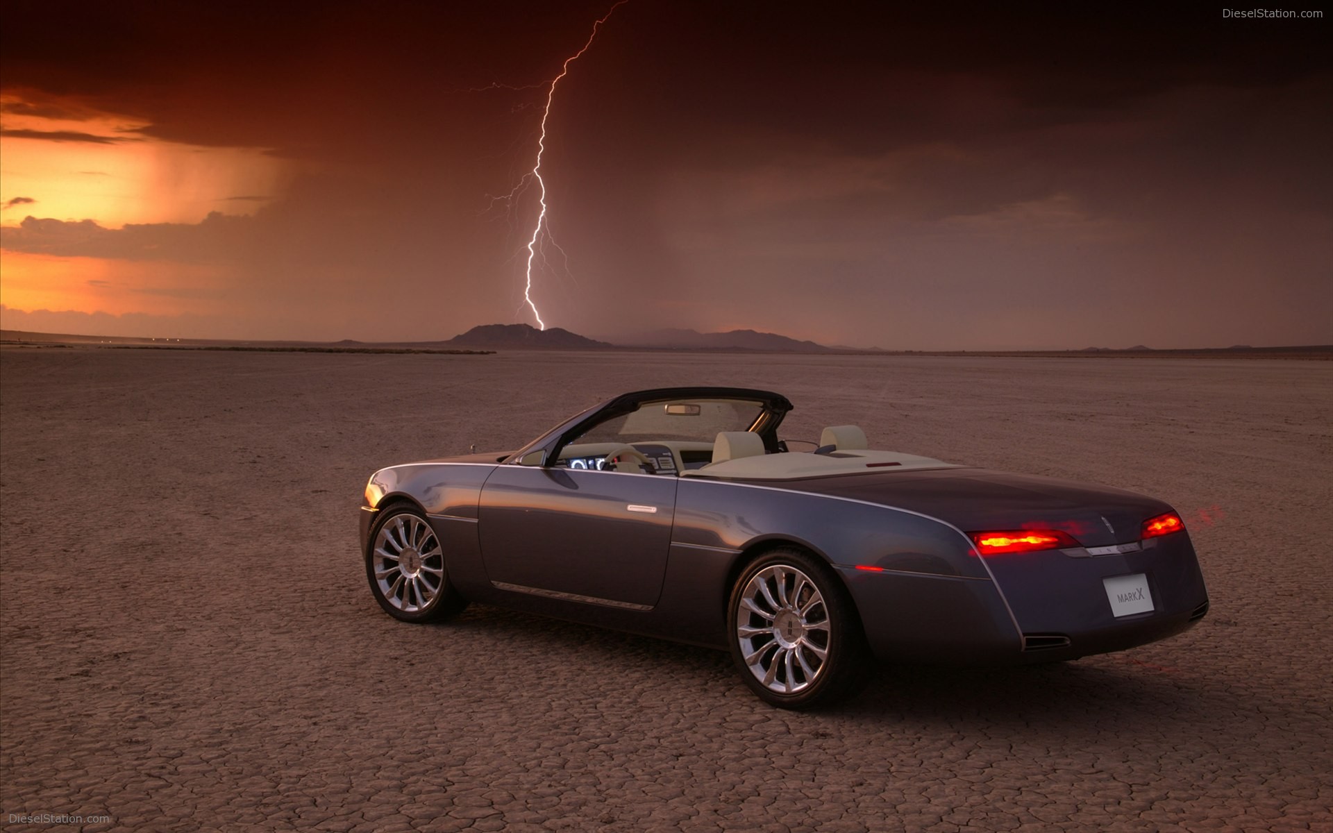 Lincoln Mark X Concept 2004
