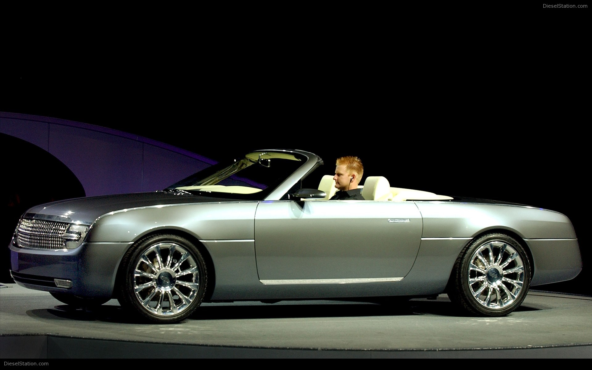Lincoln Mark X Concept 2004