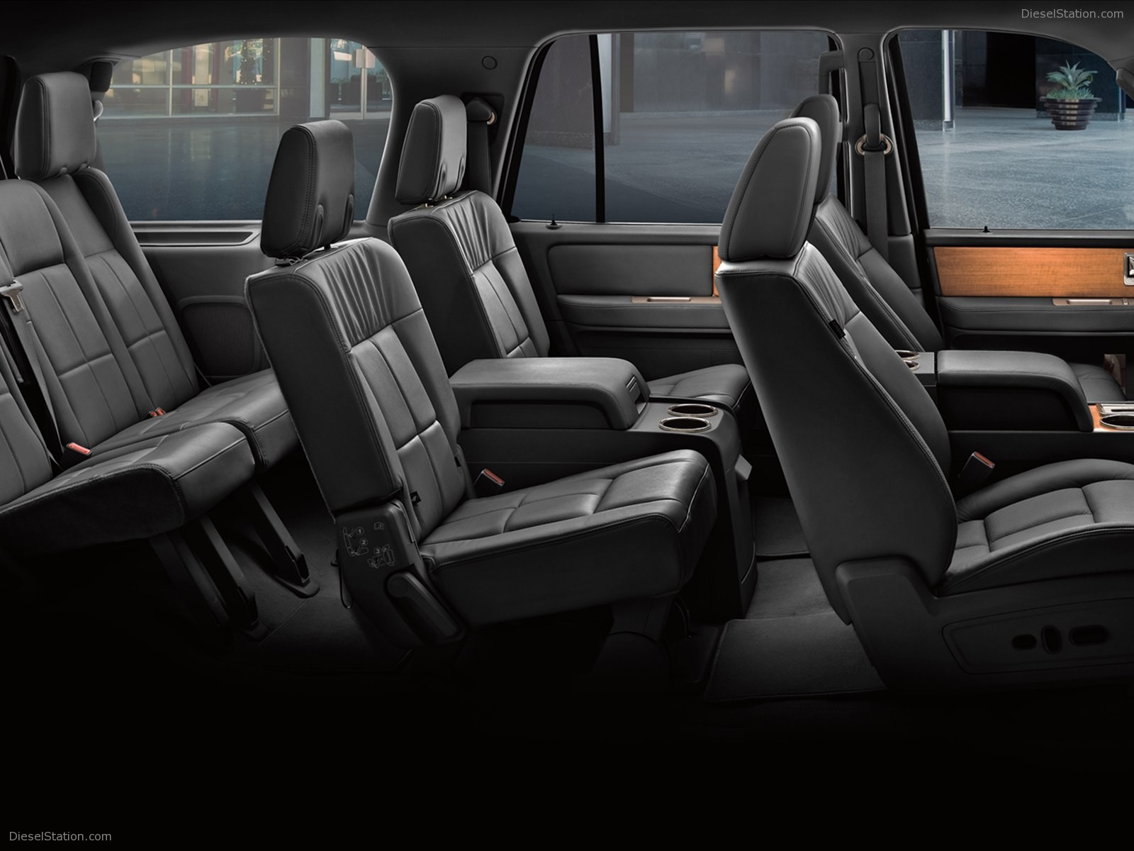 Lincoln Navigator 2012