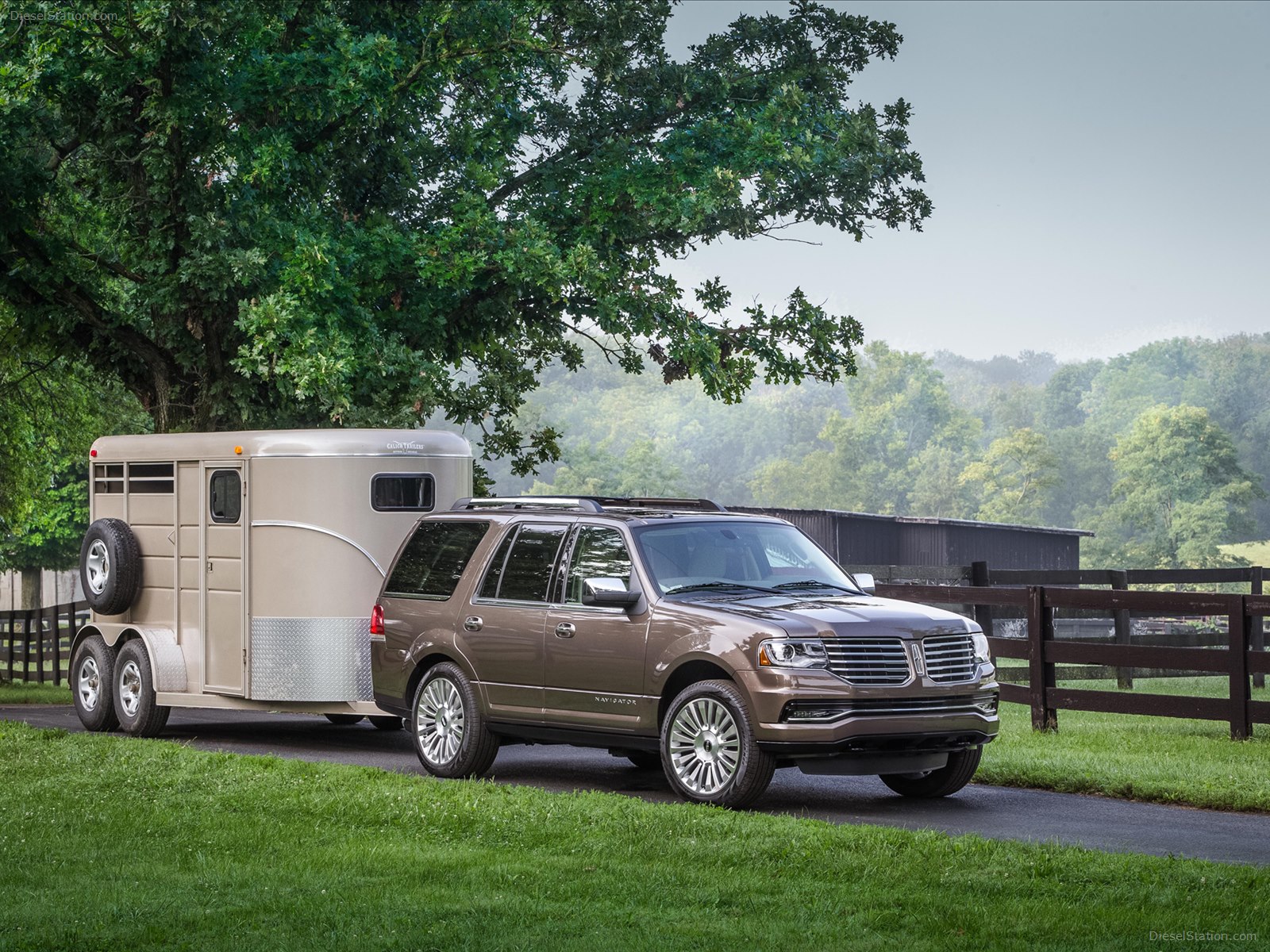 Lincoln Navigator 2015
