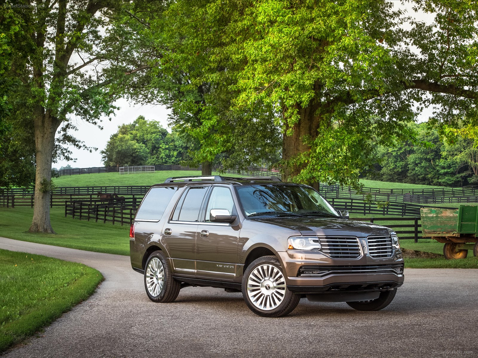 Lincoln Navigator 2015