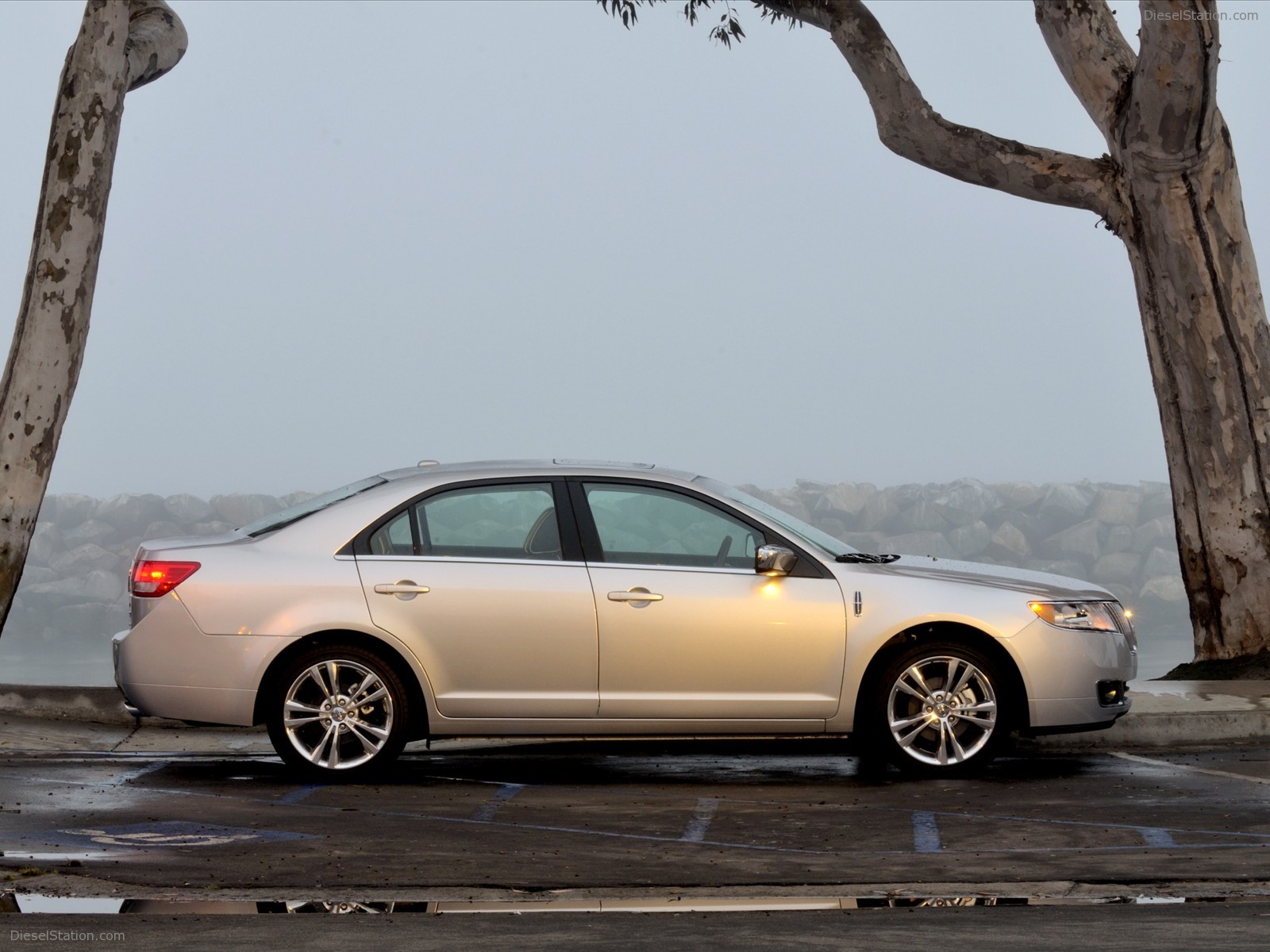 New Lincoln MKZ Executive Package