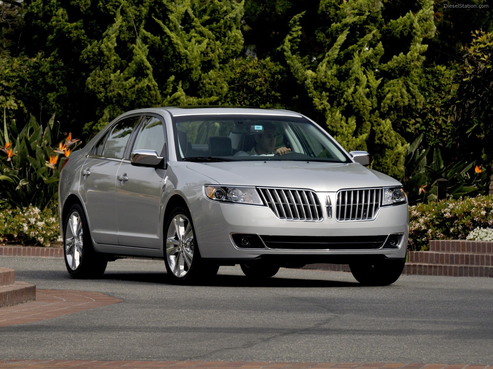 New Lincoln MKZ Executive Package