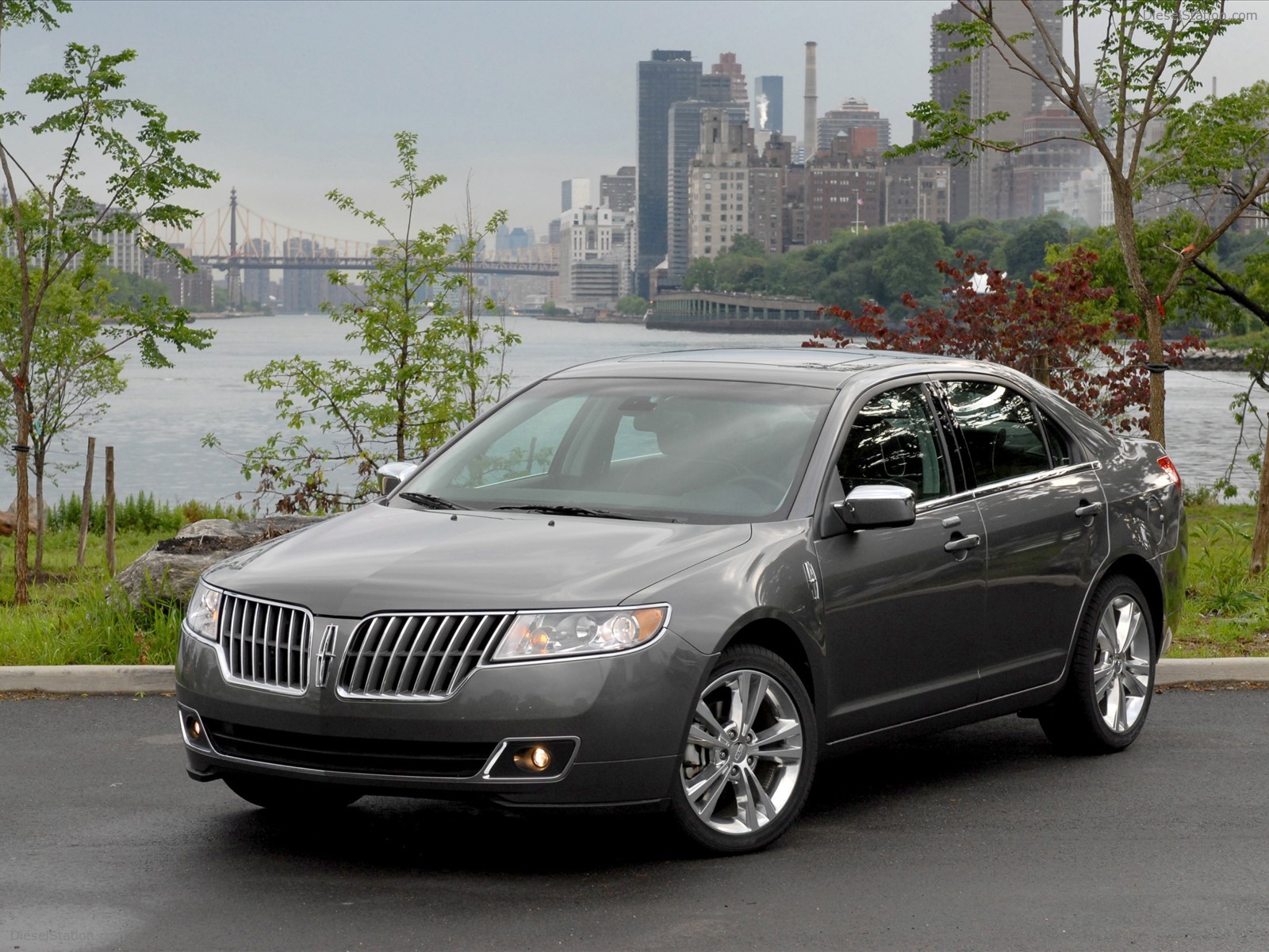 New Lincoln MKZ Executive Package