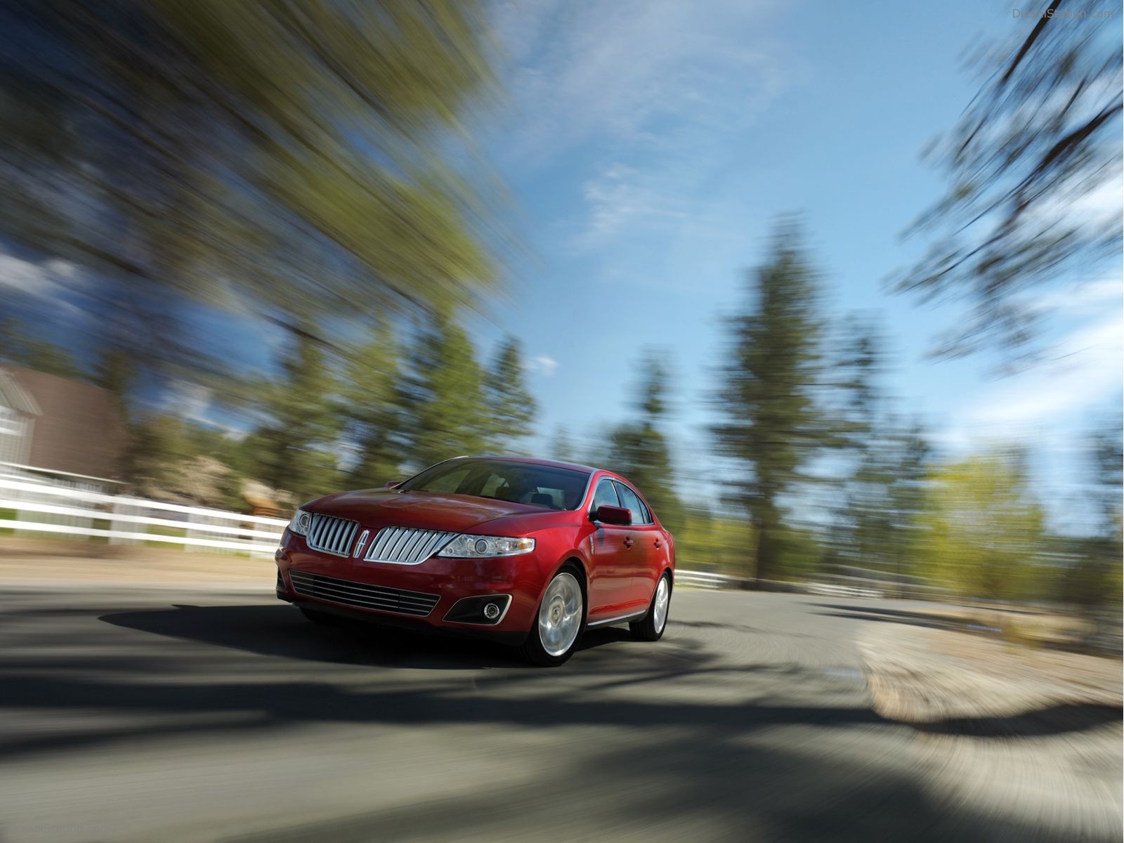 2009 Lincoln MKS Pictures