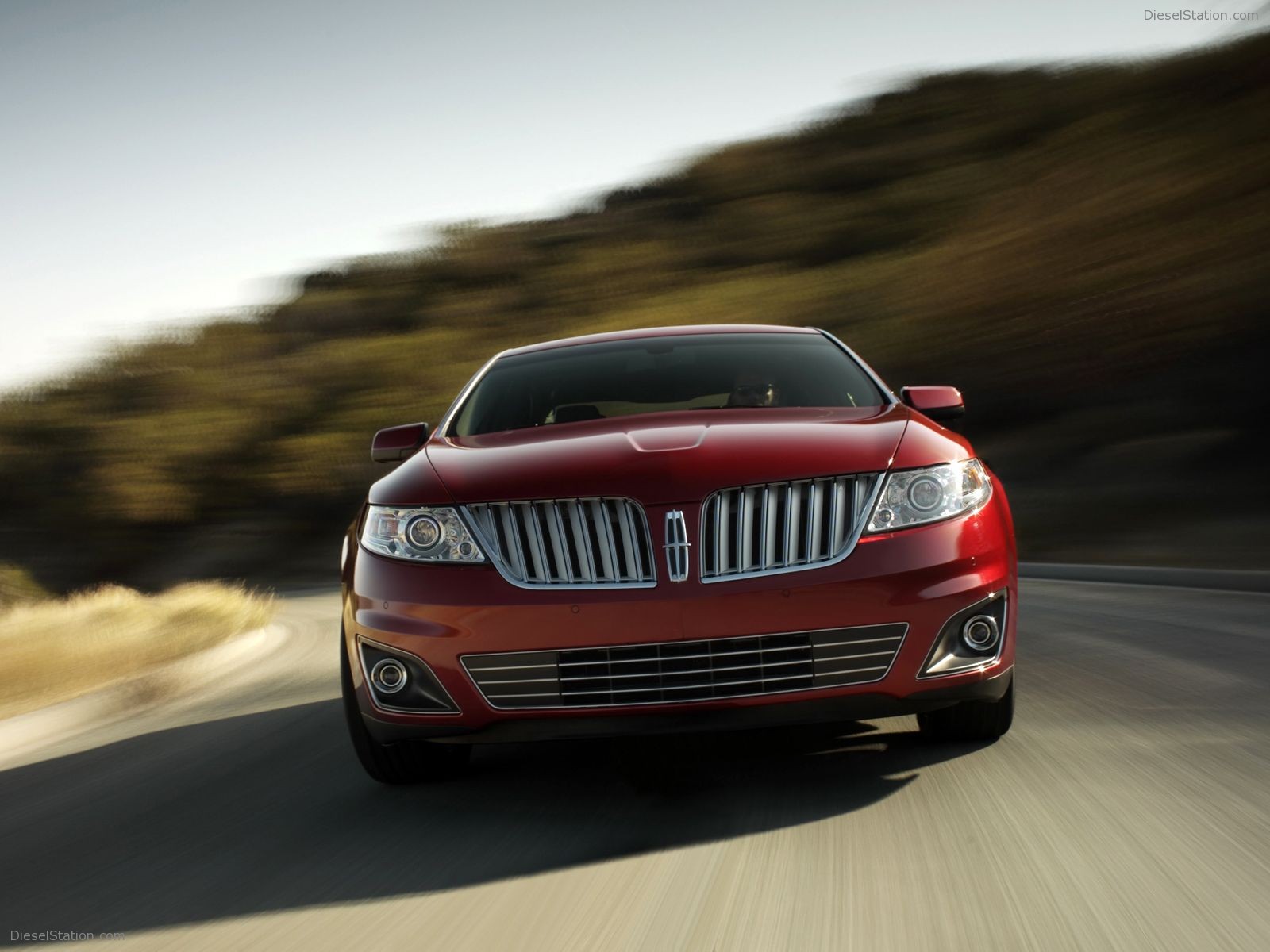 2009 Lincoln MKS Pictures