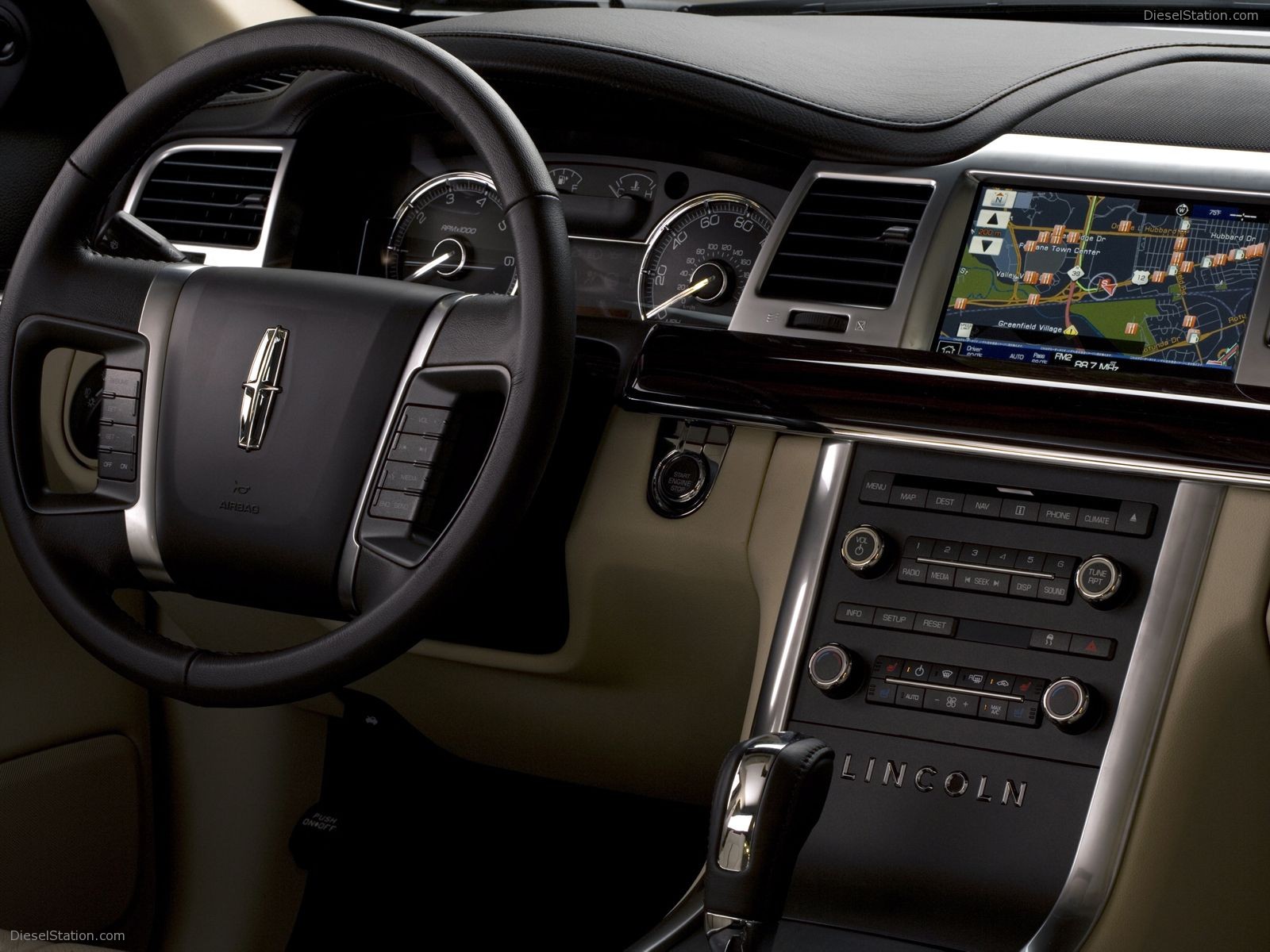 2009 Lincoln MKS Pictures