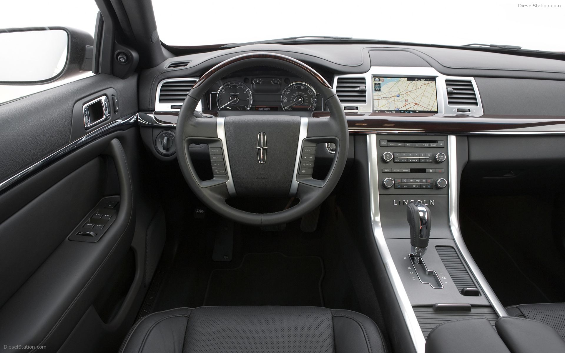 2009 Lincoln MKS Pictures