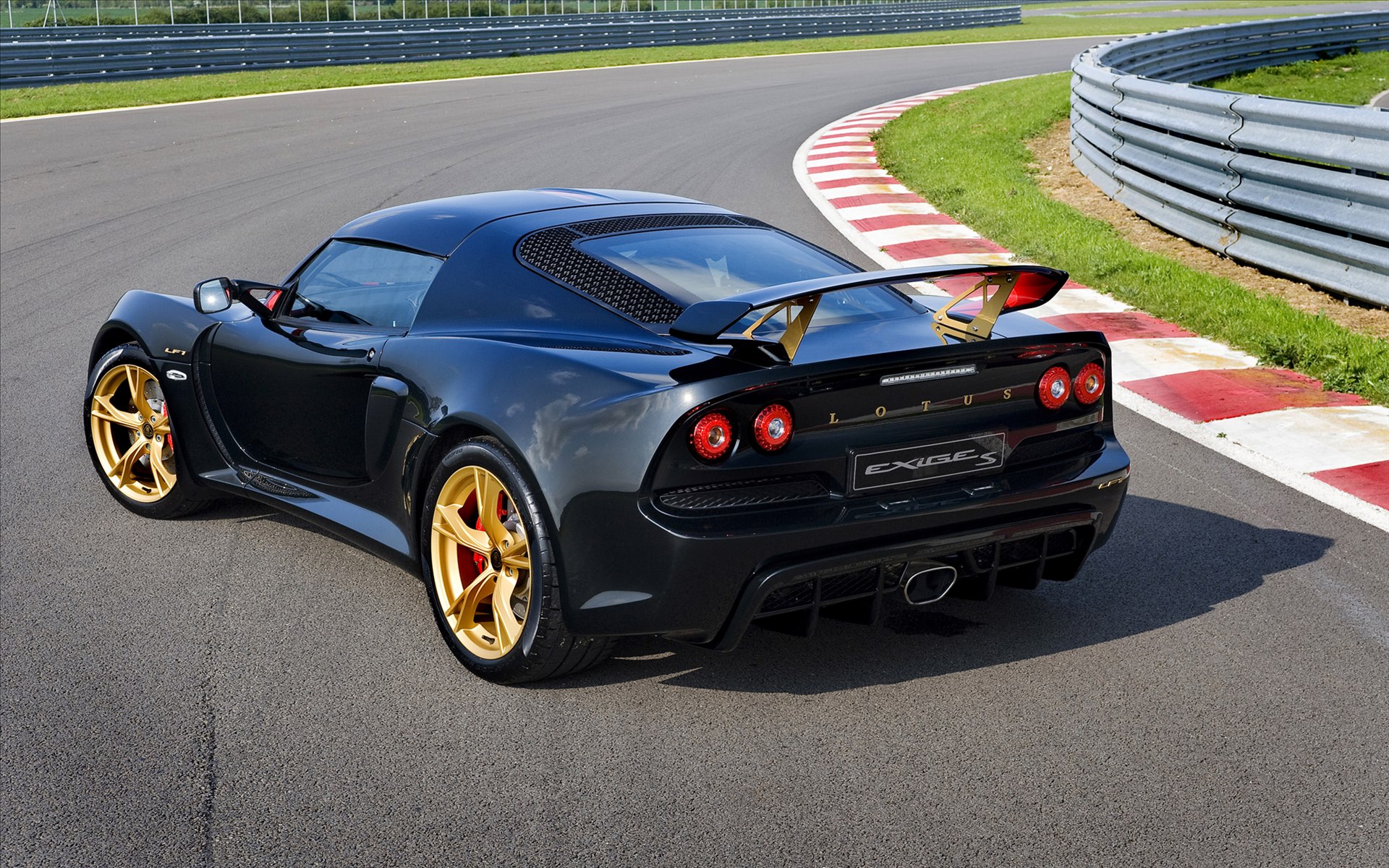 Lotus Exige LF1 2014
