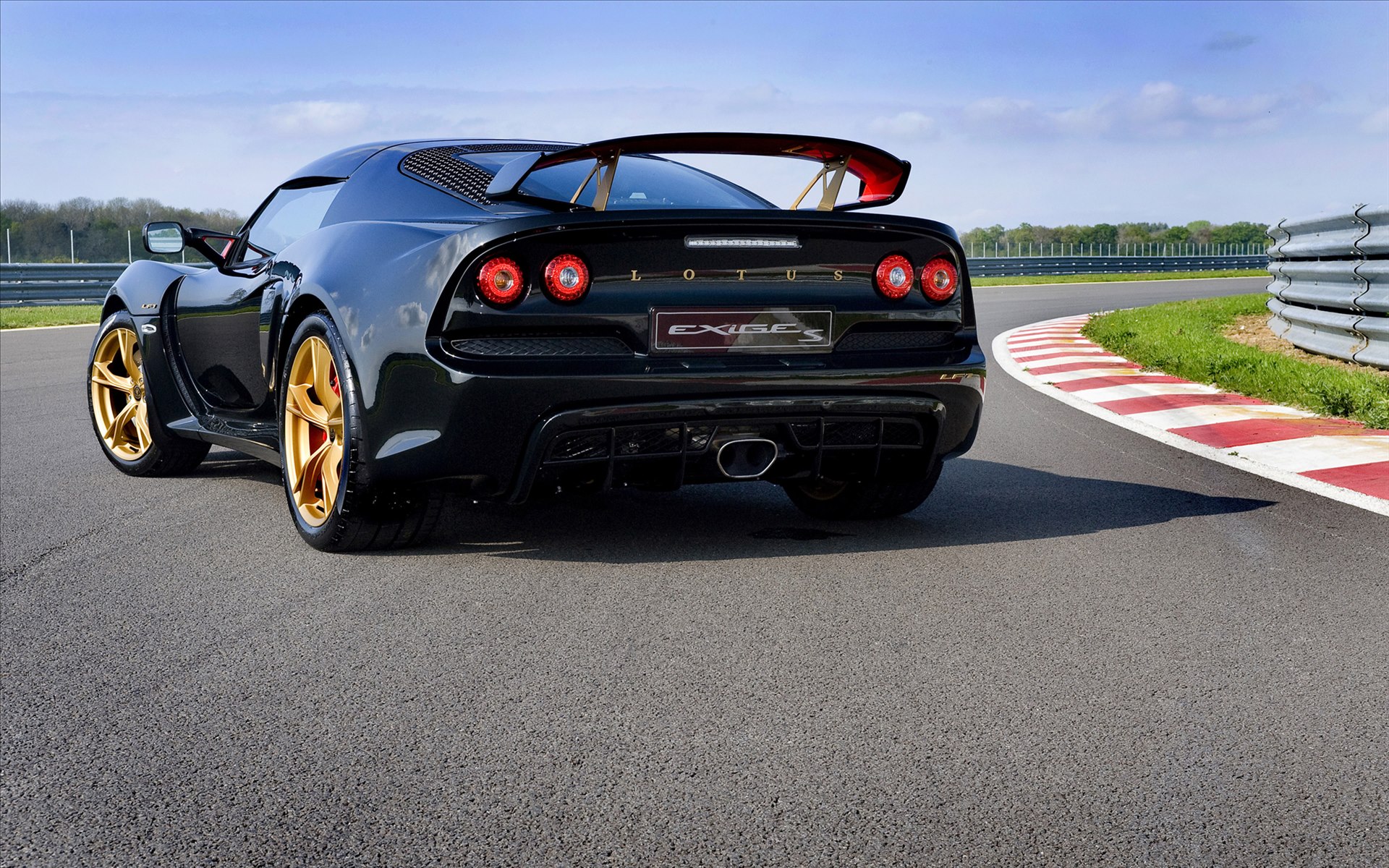 Lotus Exige LF1 2014