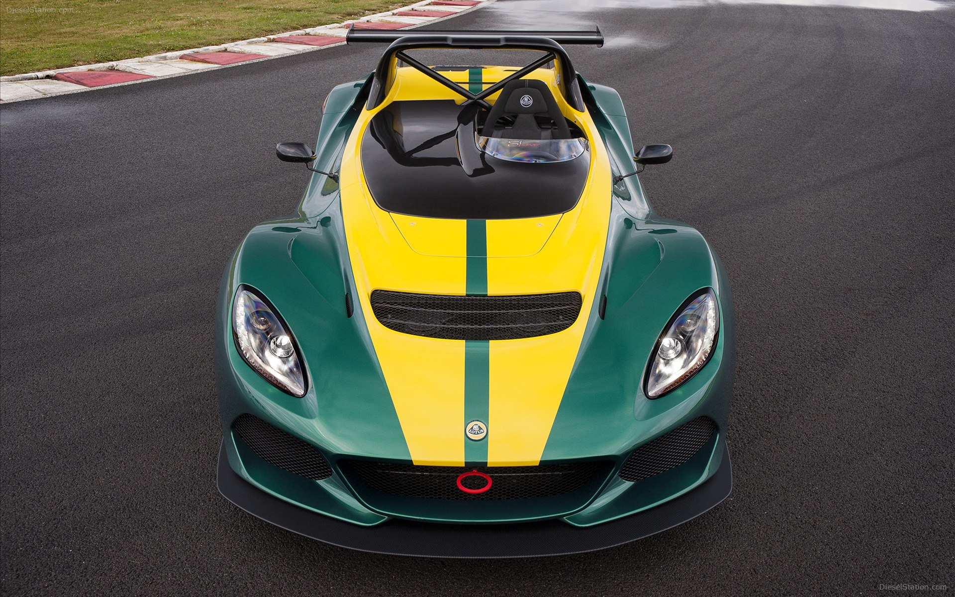 Lotus 3 Eleven 2016