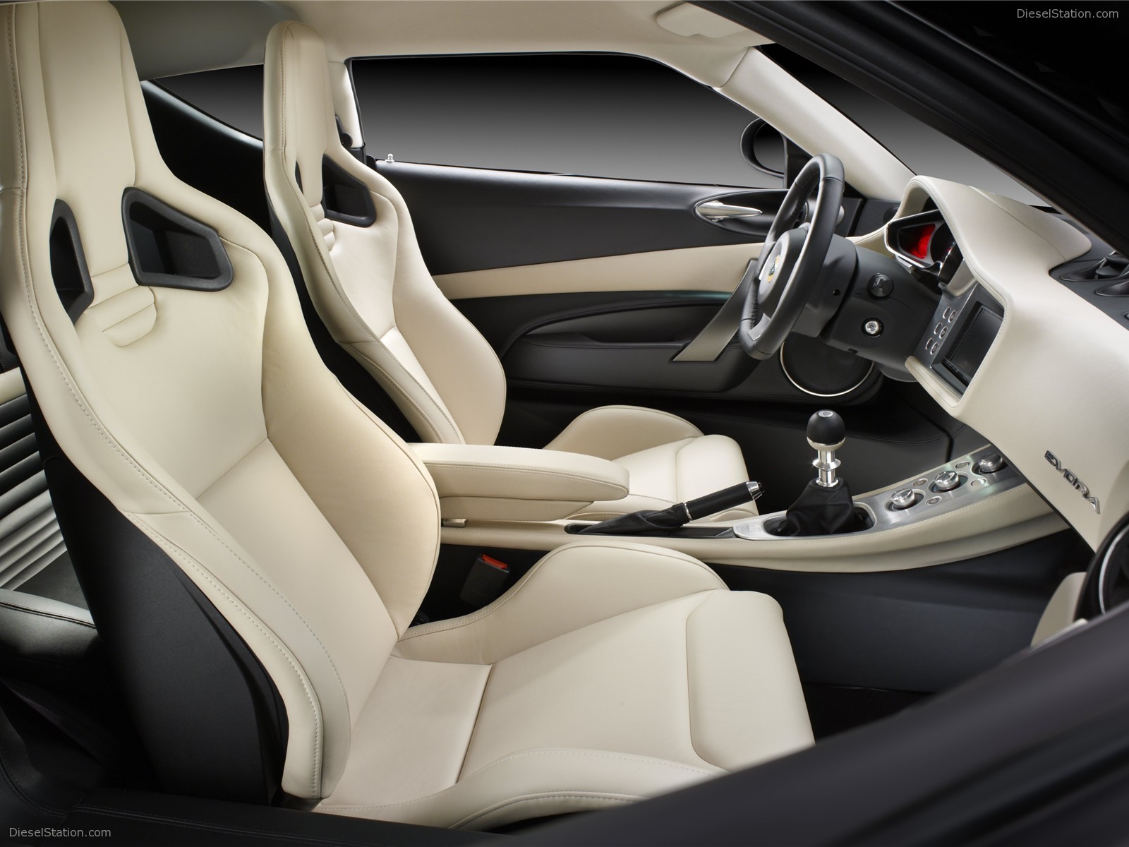 LOTUS EVORA 2009