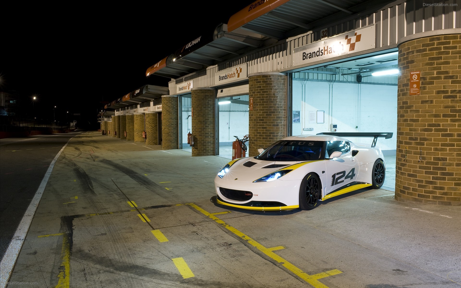 Lotus Evora Type 124 Endurance Racecar