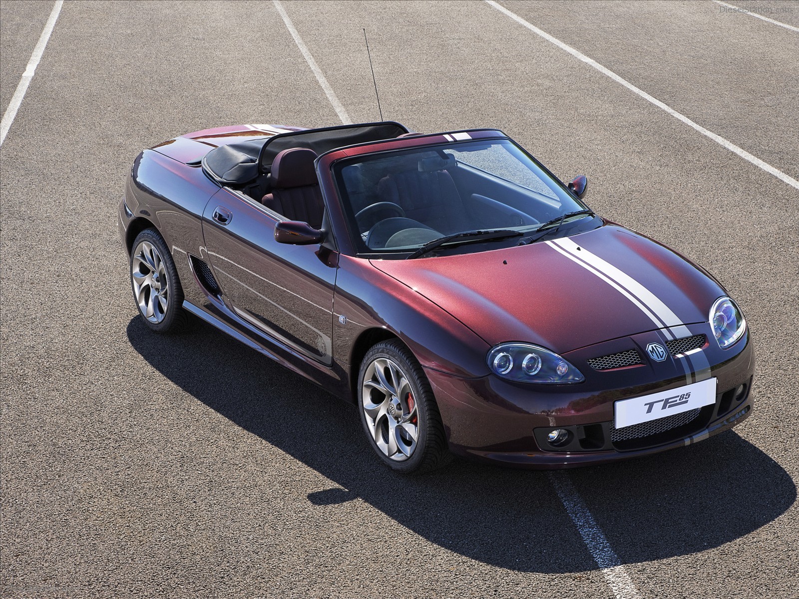 MG TF135 85