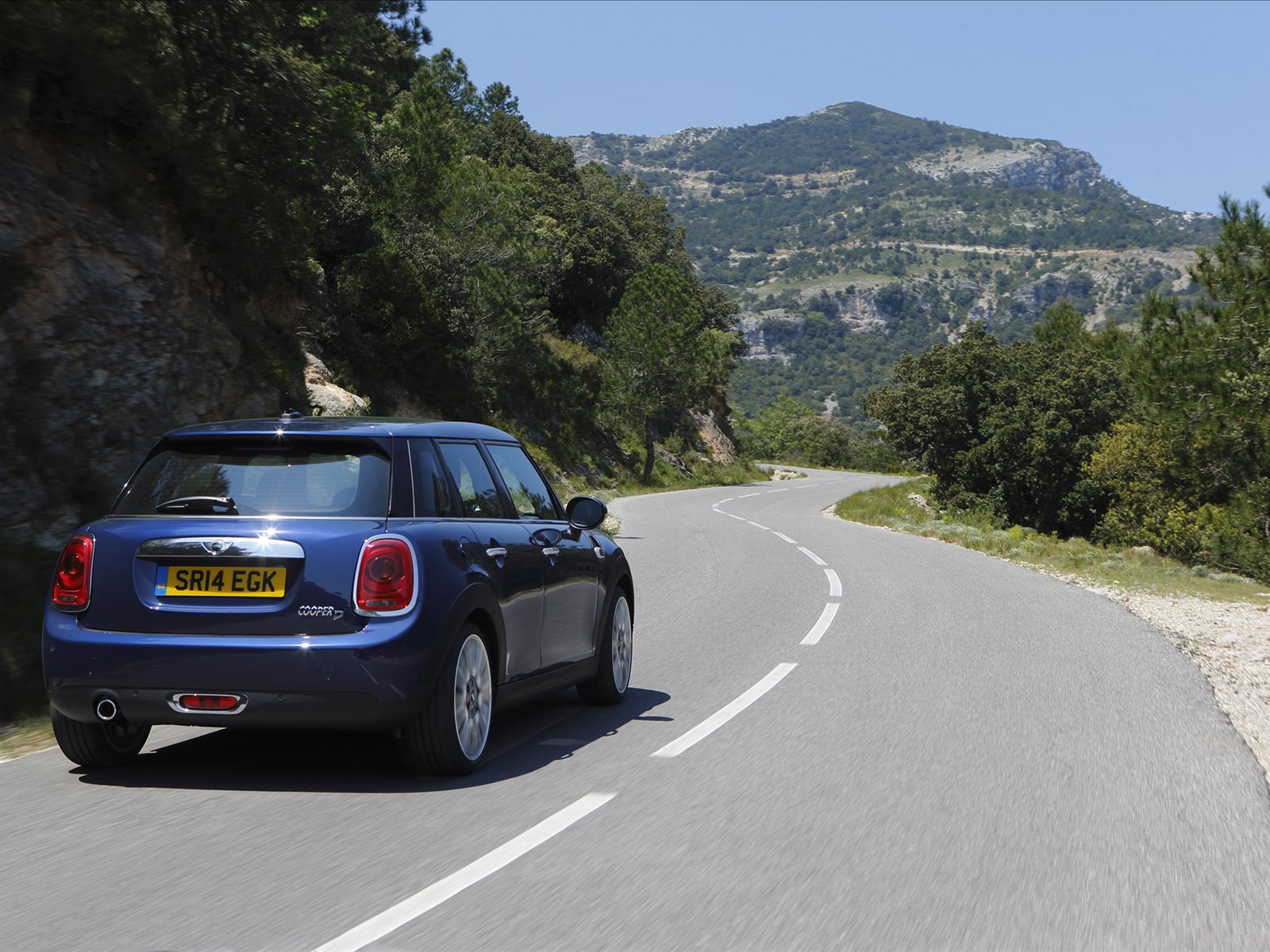 Mini Cooper 5-door 2015