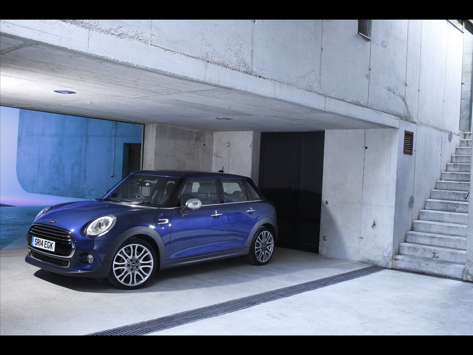 Mini Cooper 5-door 2015