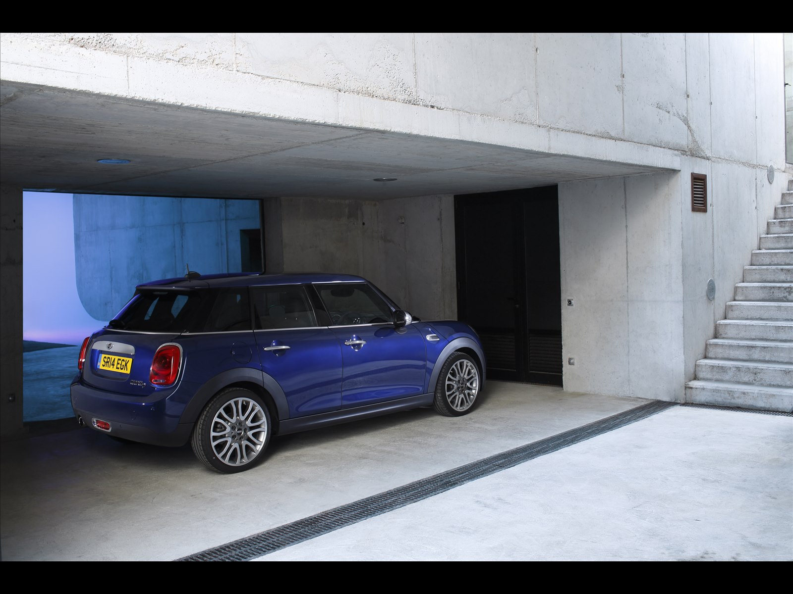 Mini Cooper 5-door 2015