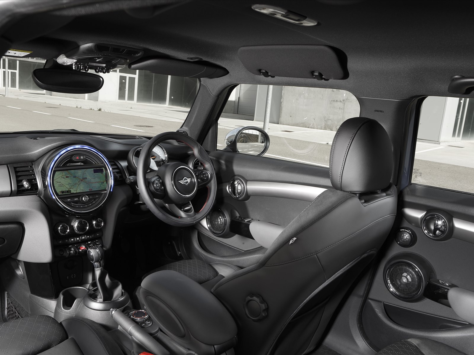 Mini Cooper 5-door 2015
