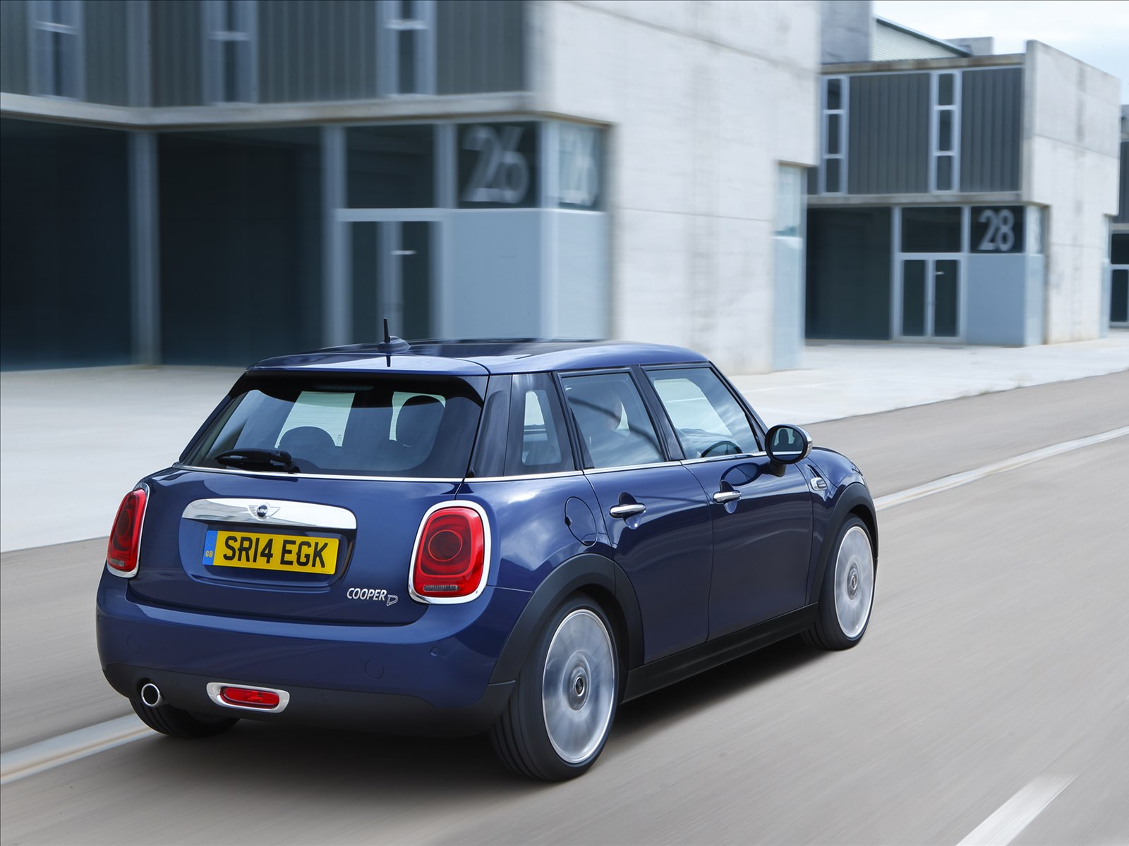 Mini Cooper 5-door 2015