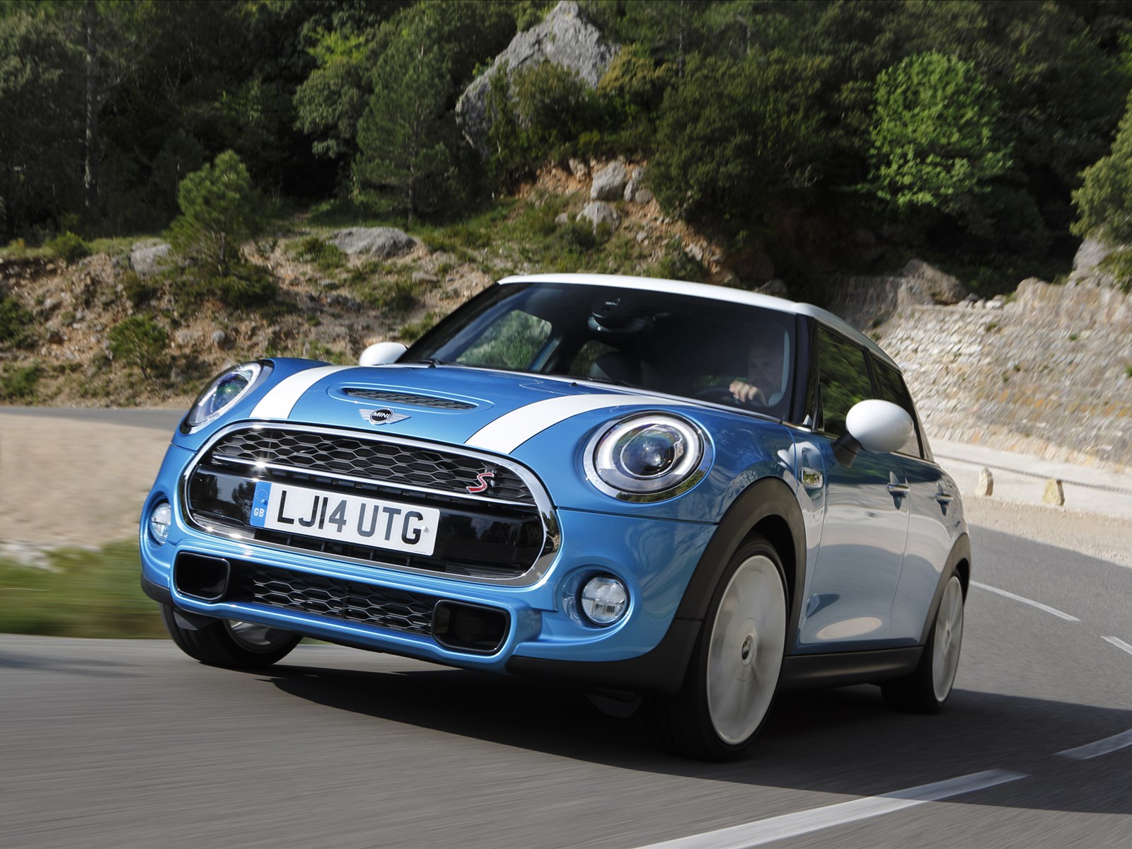 Mini Cooper 5-door 2015