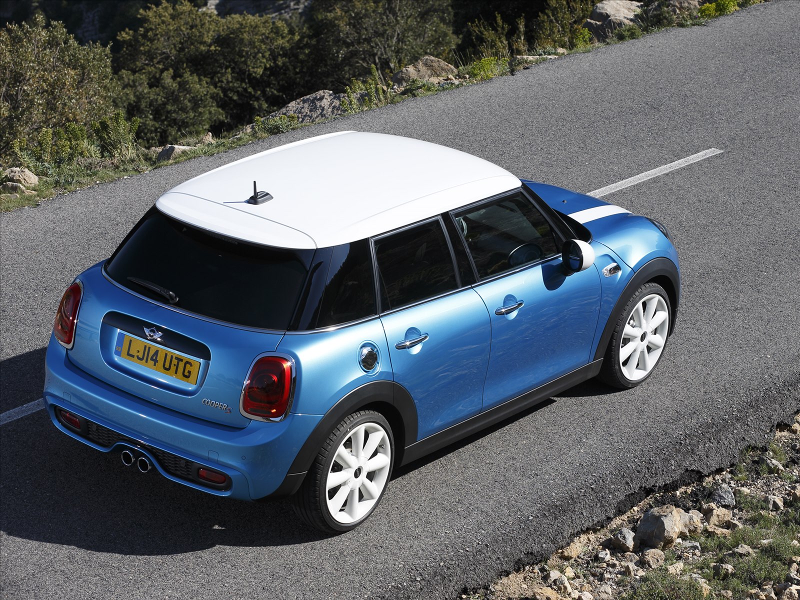 Mini Cooper 5-door 2015