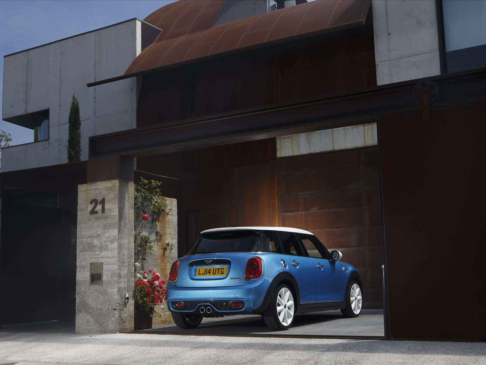 Mini Cooper 5-door 2015