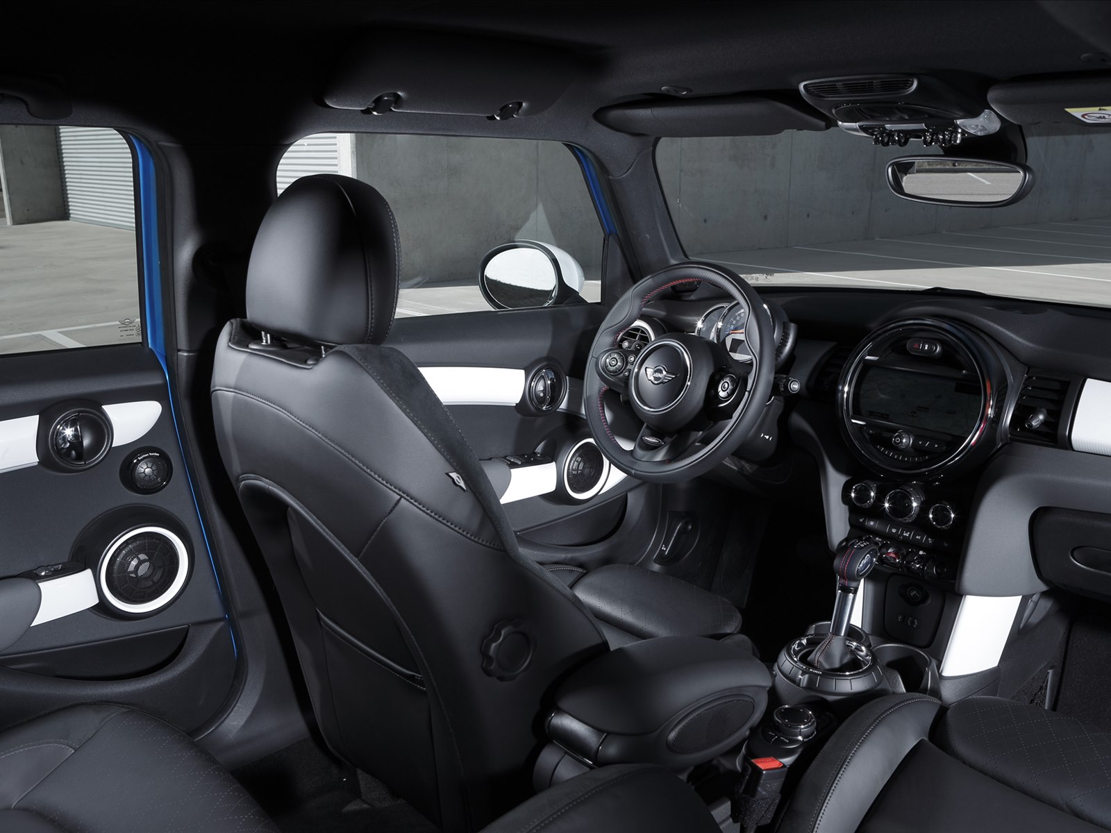 Mini Cooper 5-door 2015
