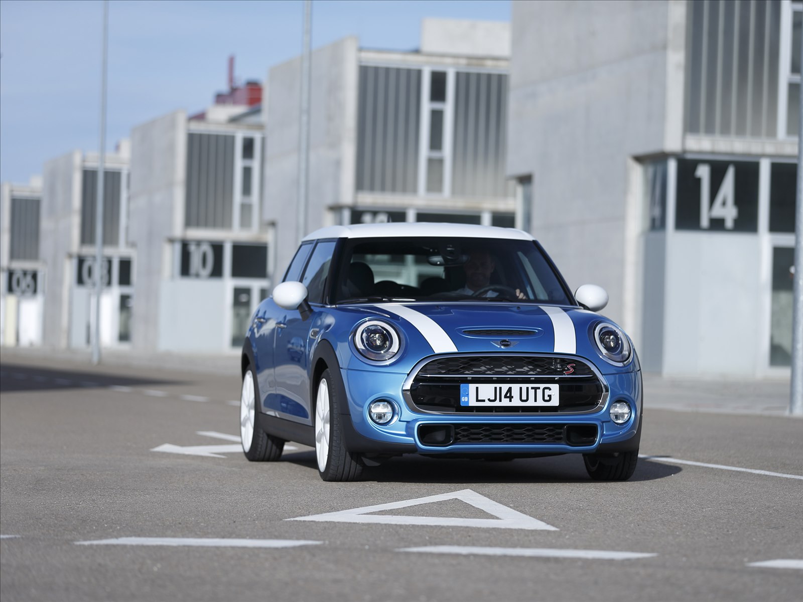 Mini Cooper 5-door 2015