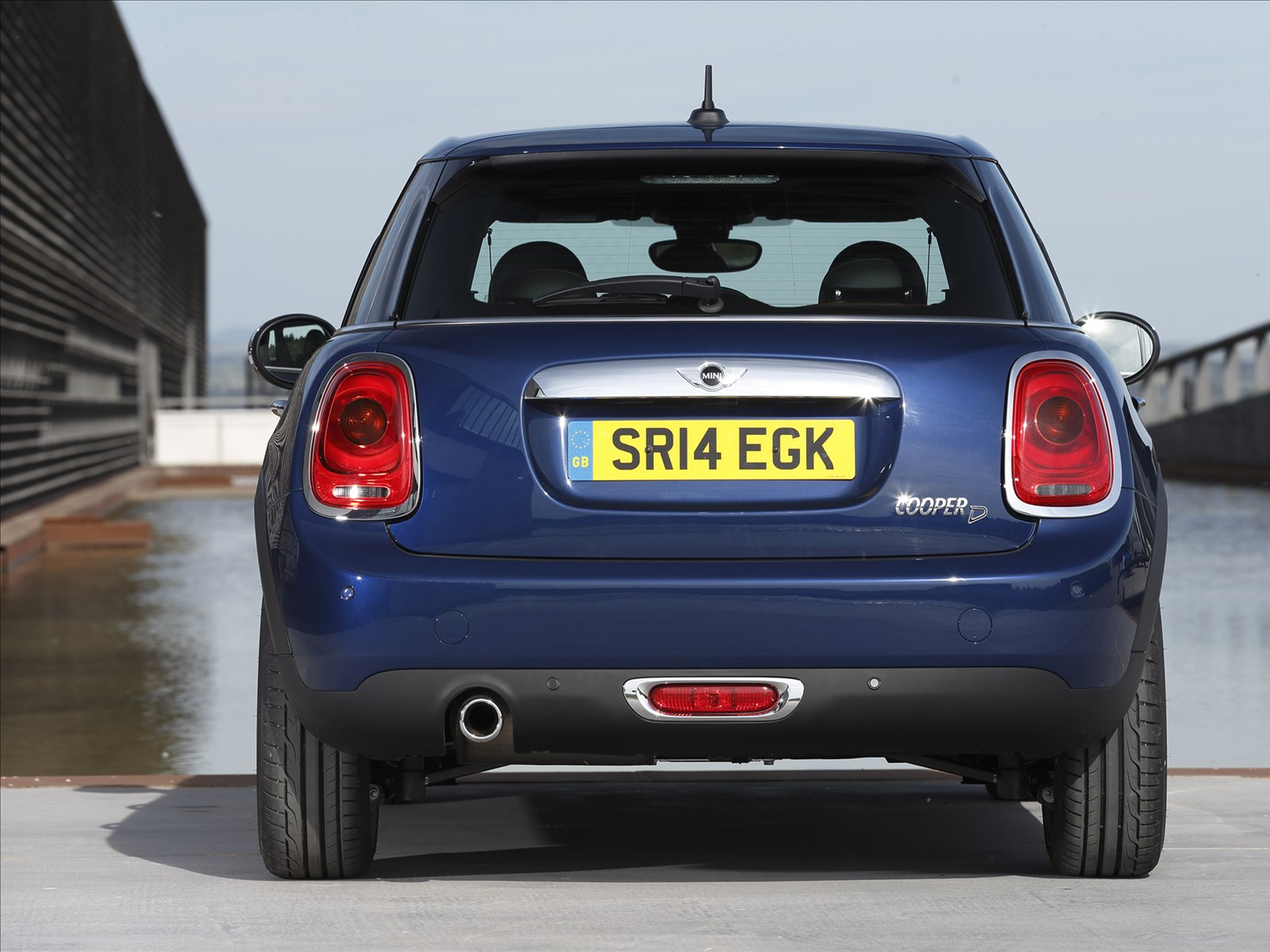 Mini Cooper 5-door 2015