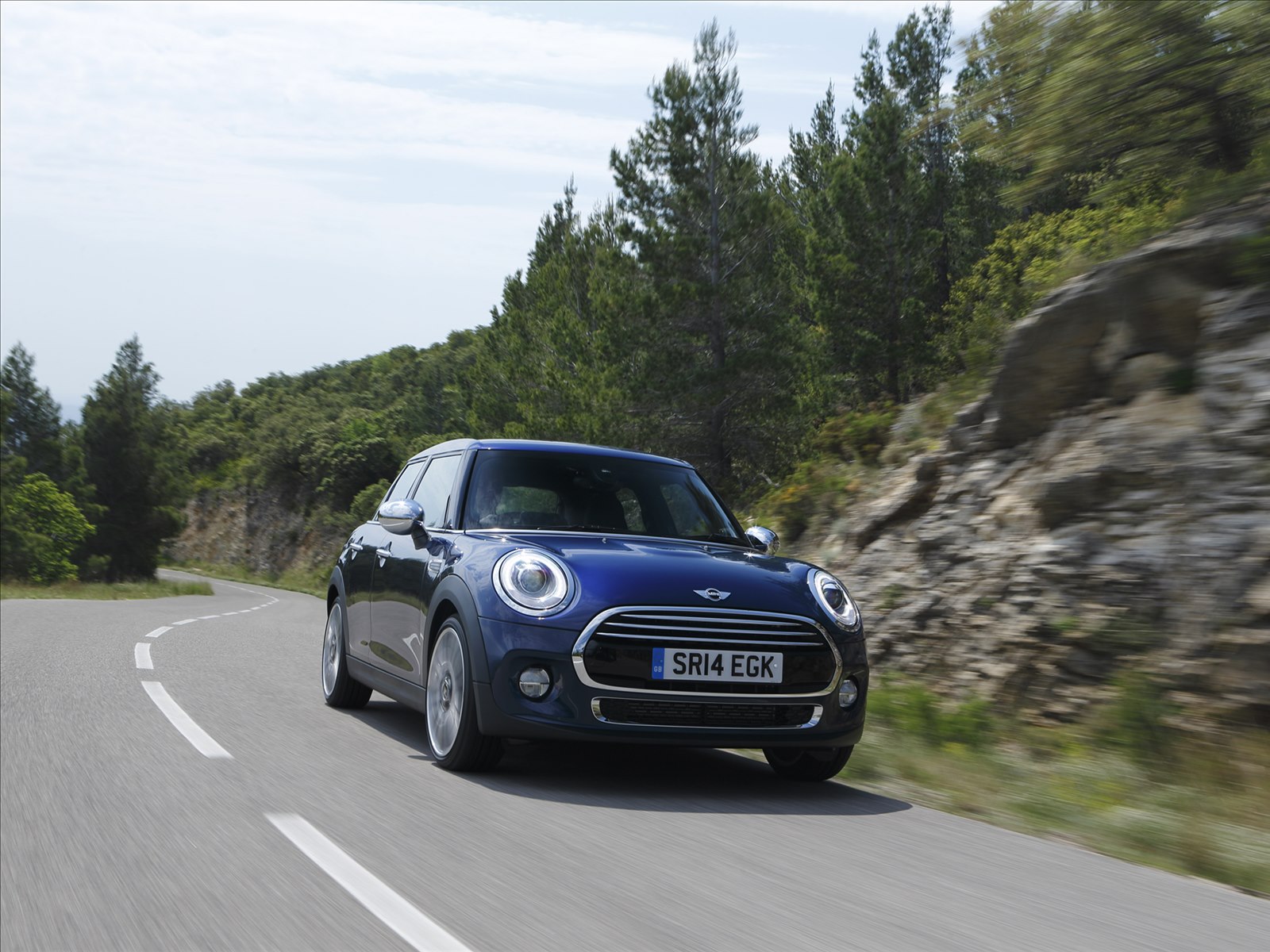 Mini Cooper 5-door 2015