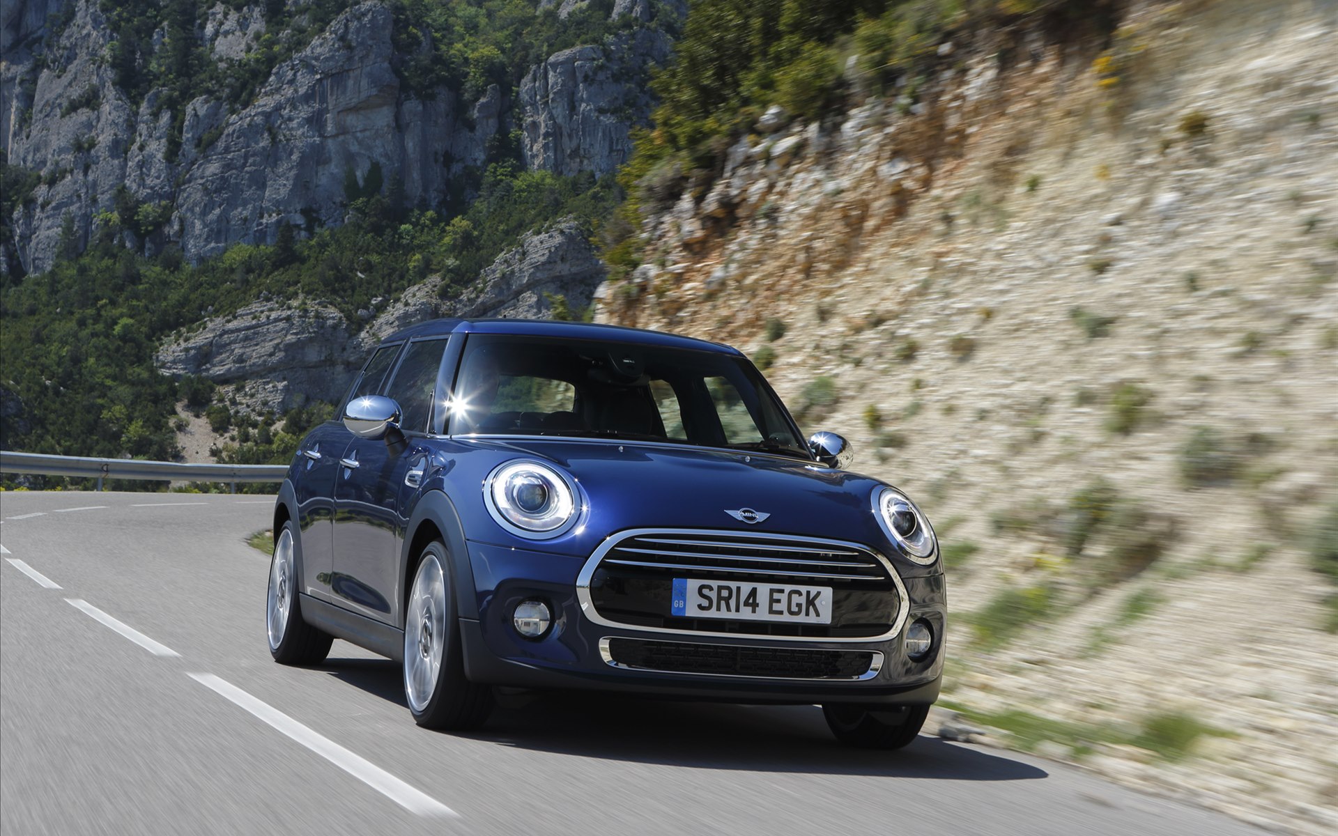 Mini Cooper 5-door 2015