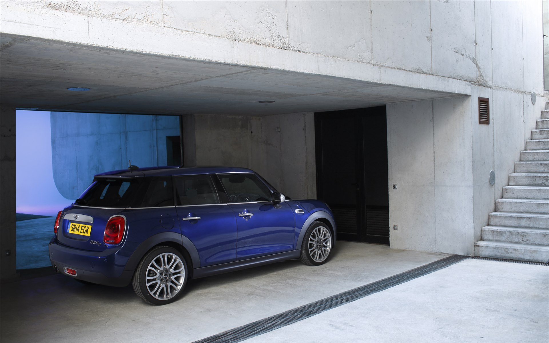 Mini Cooper 5-door 2015