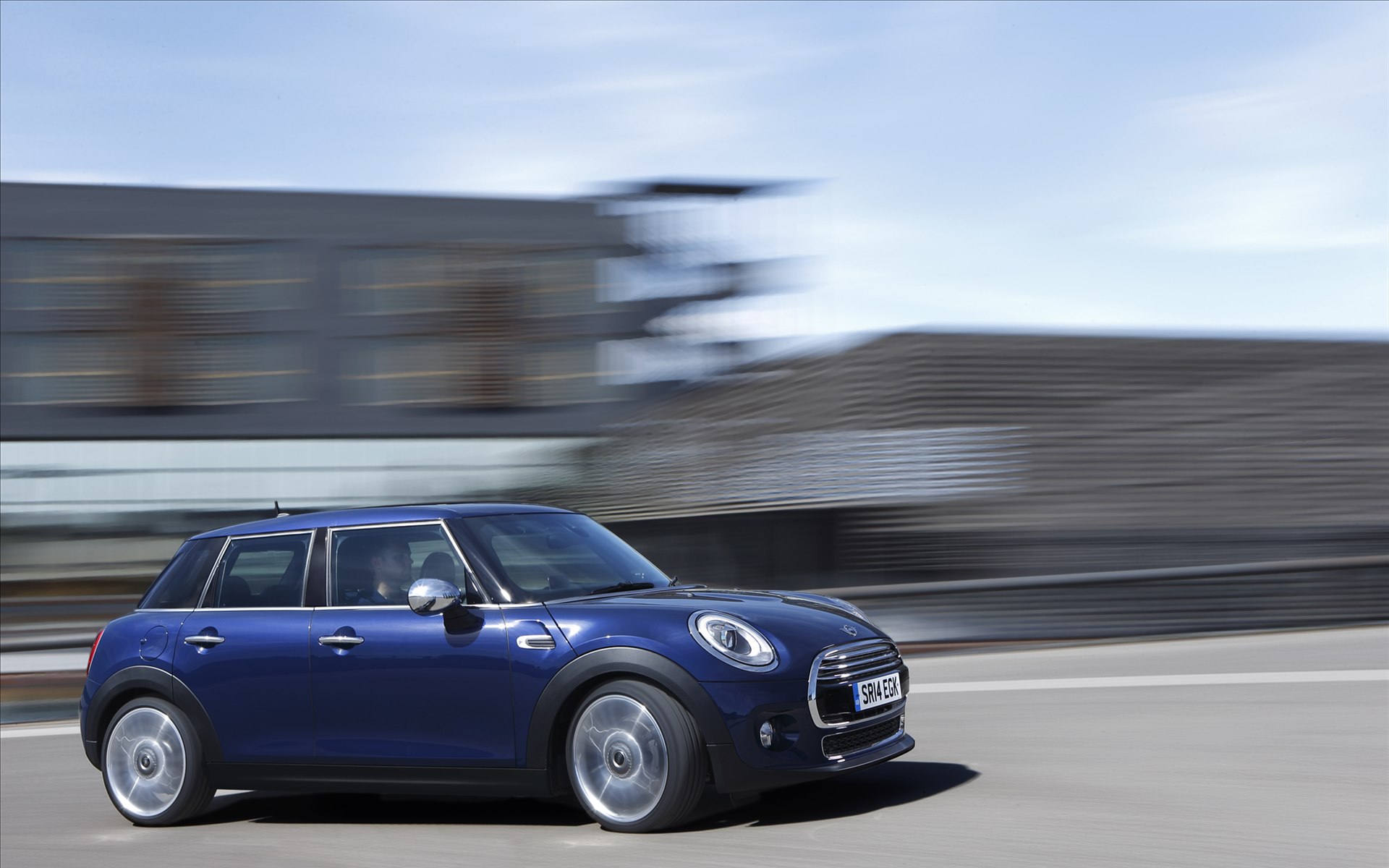 Mini Cooper 5-door 2015