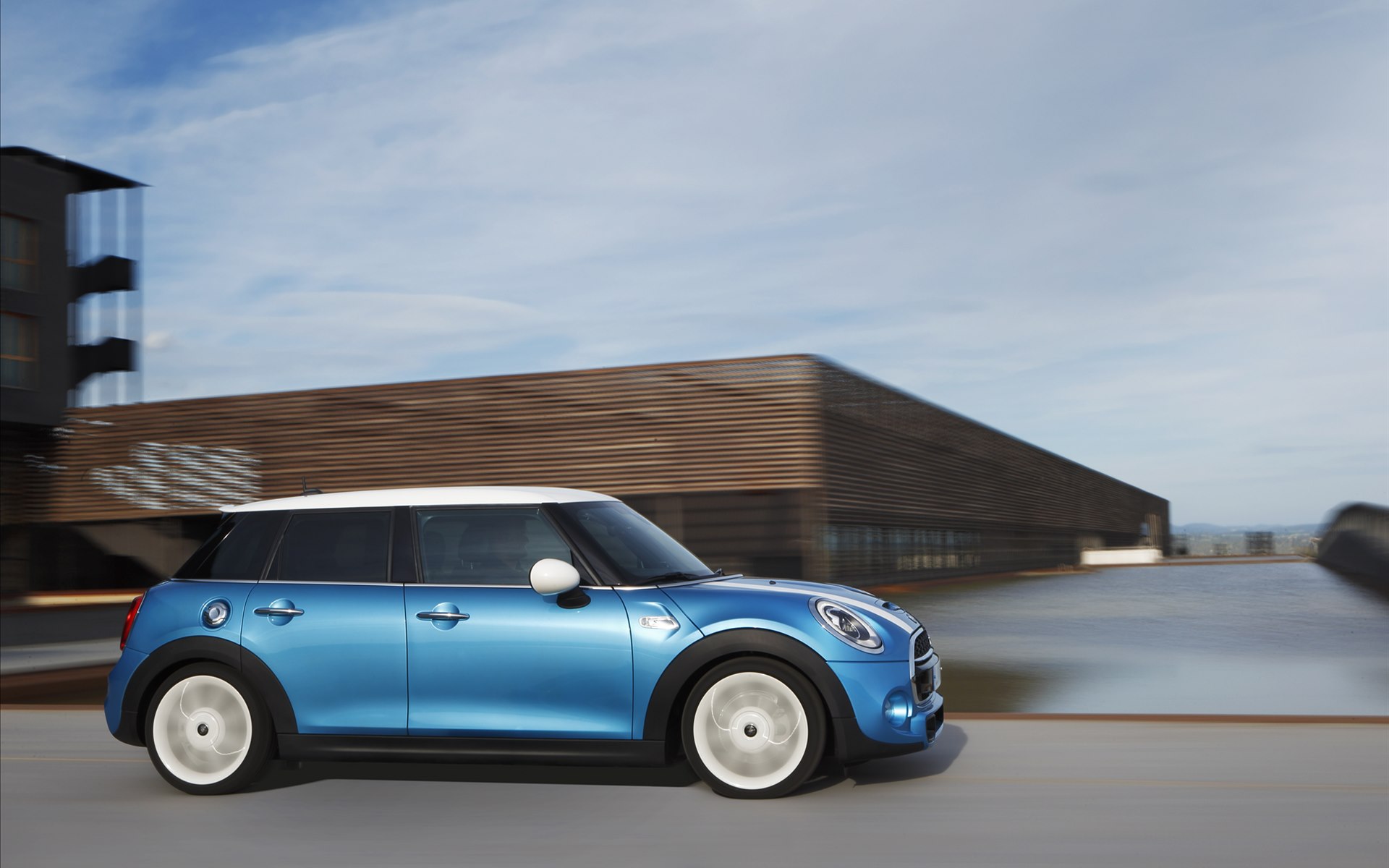 Mini Cooper 5-door 2015