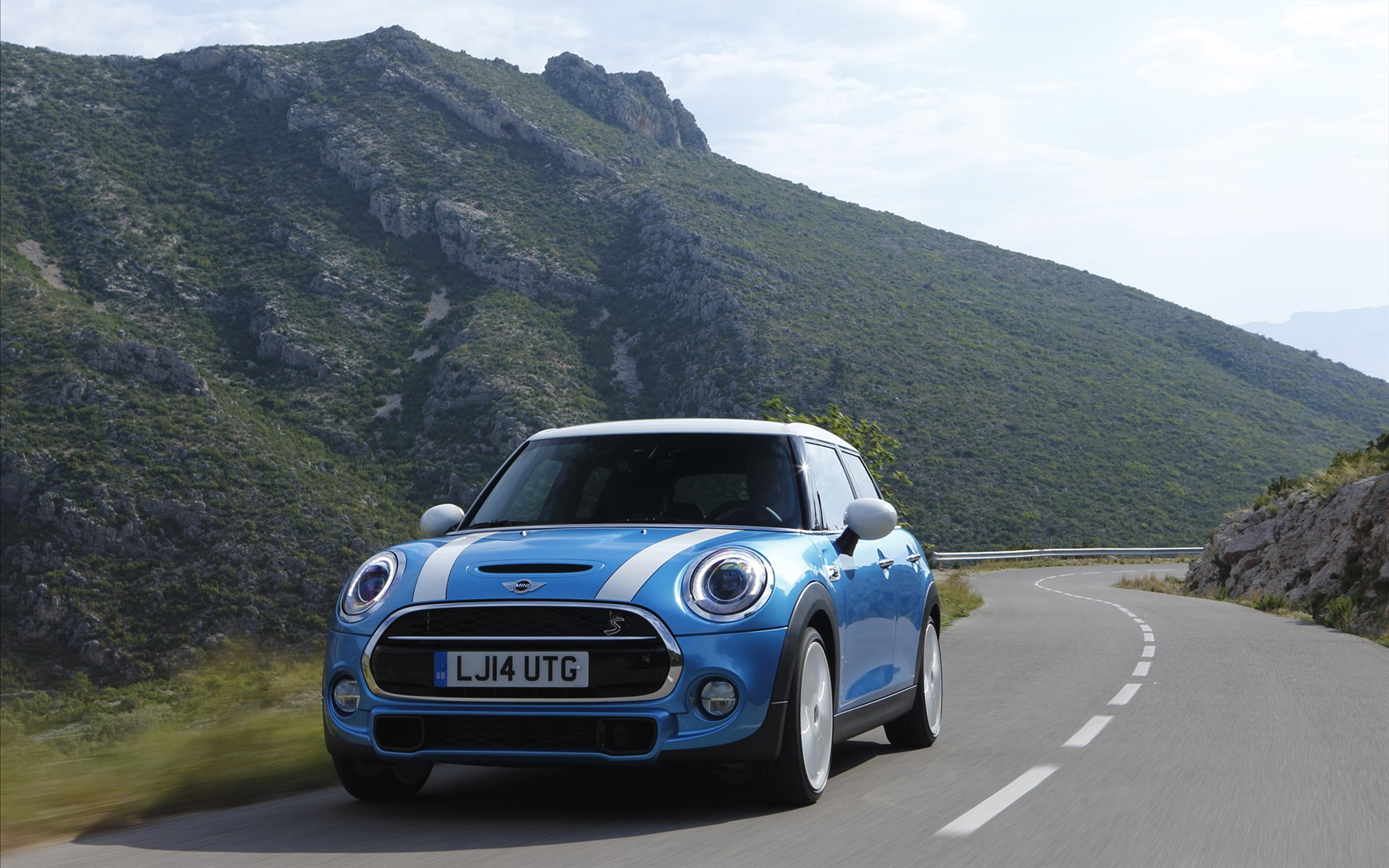 Mini Cooper 5-door 2015