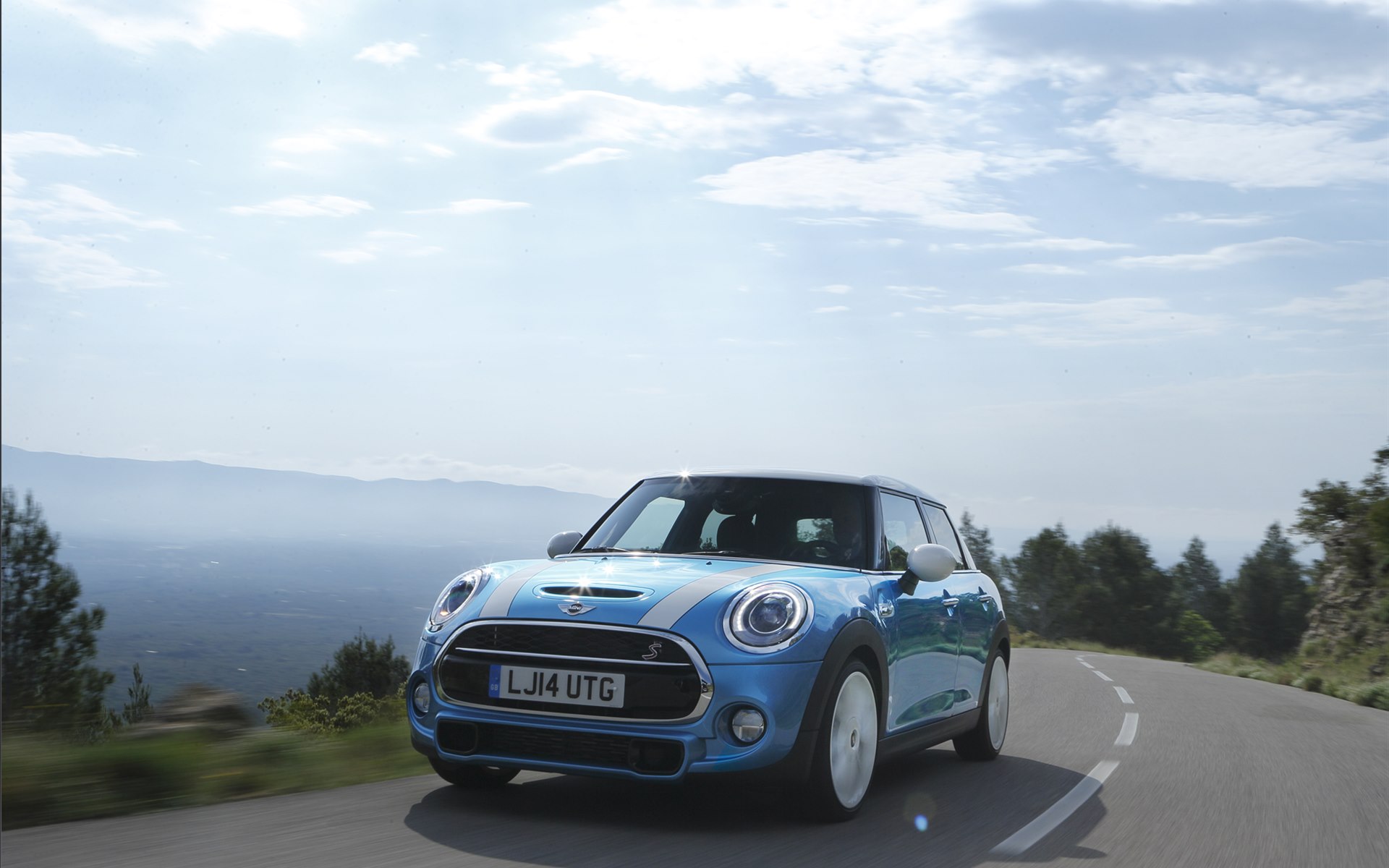 Mini Cooper 5-door 2015