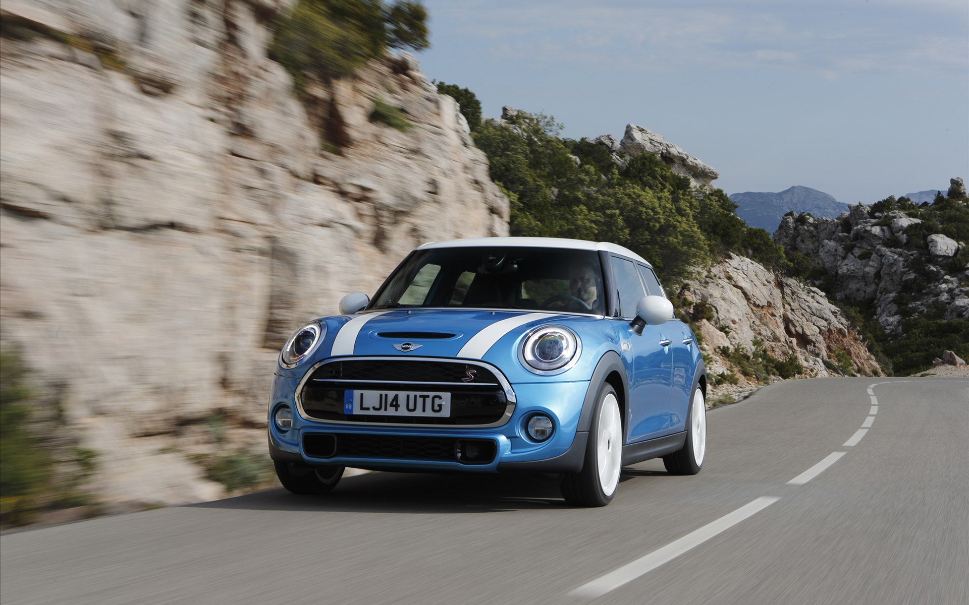 Mini Cooper 5-door 2015