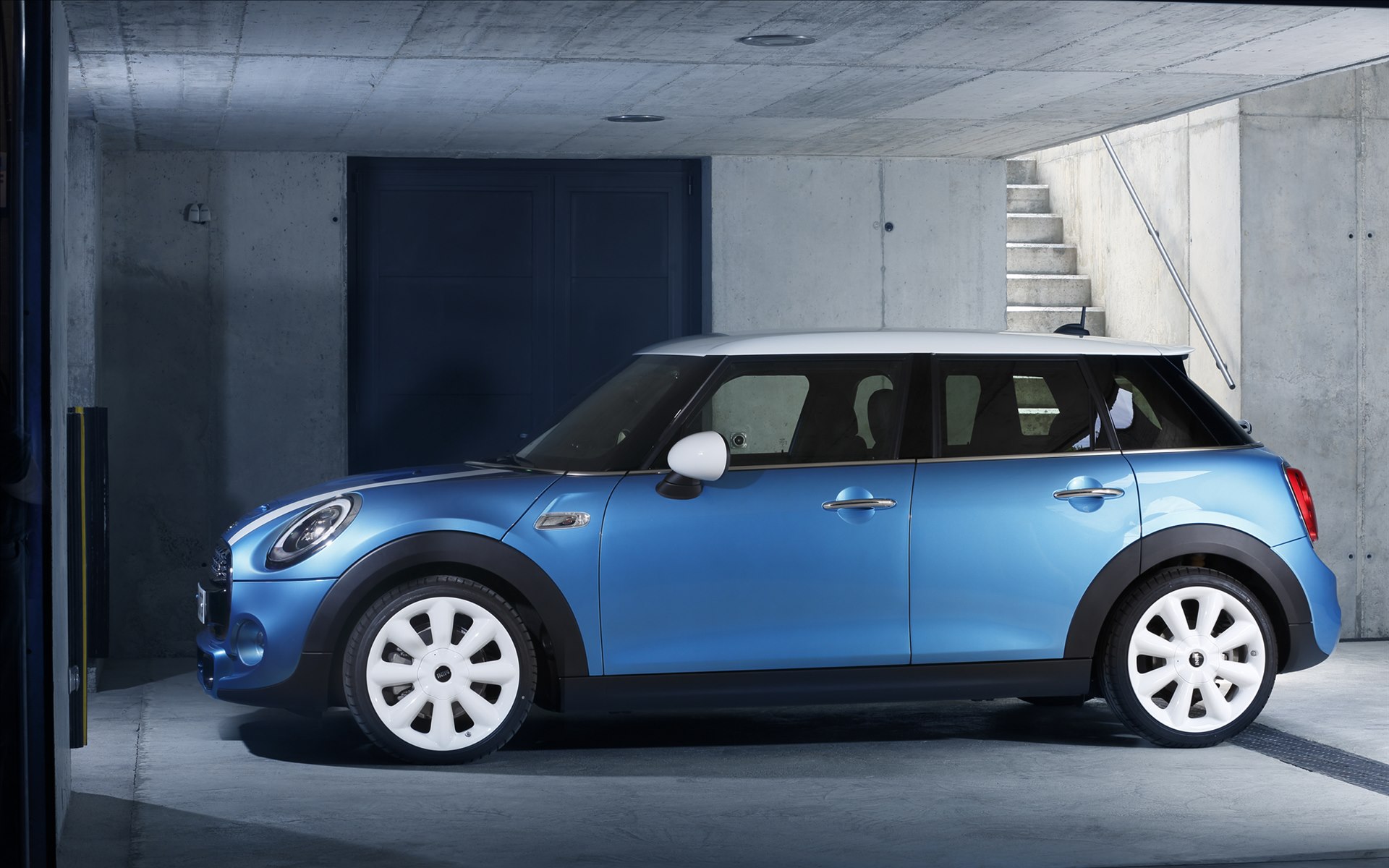 Mini Cooper 5-door 2015