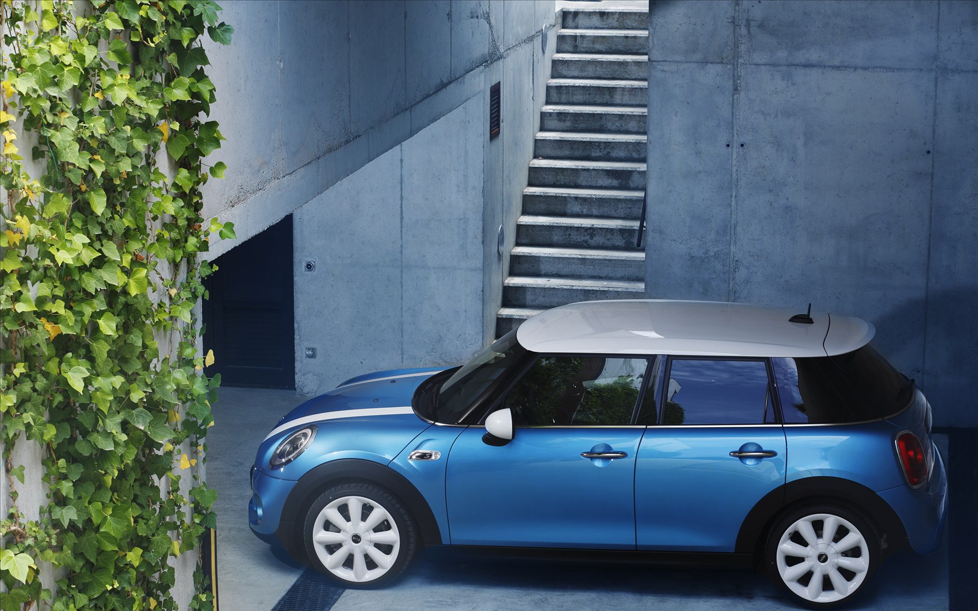 Mini Cooper 5-door 2015