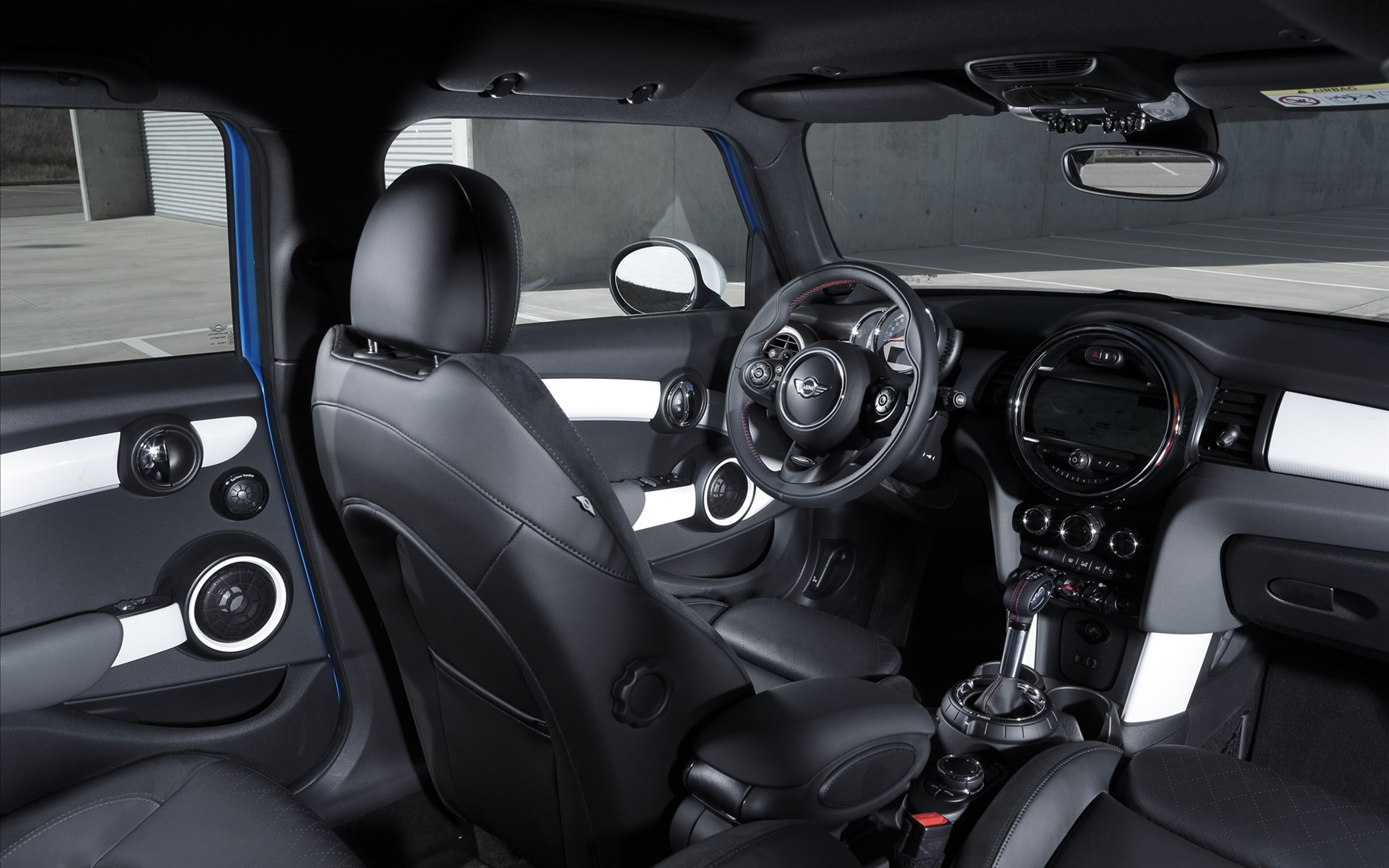 Mini Cooper 5-door 2015