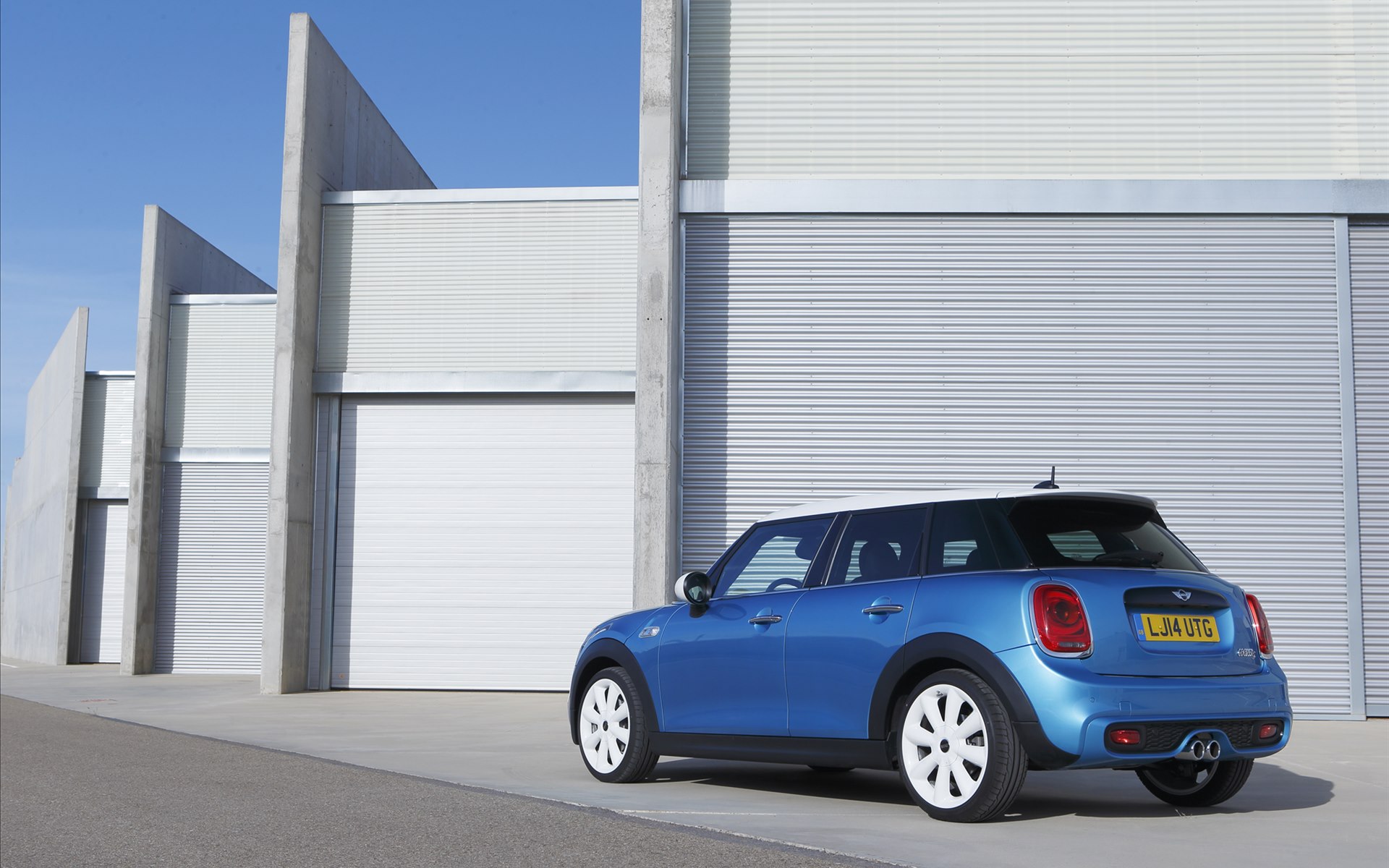 Mini Cooper 5-door 2015