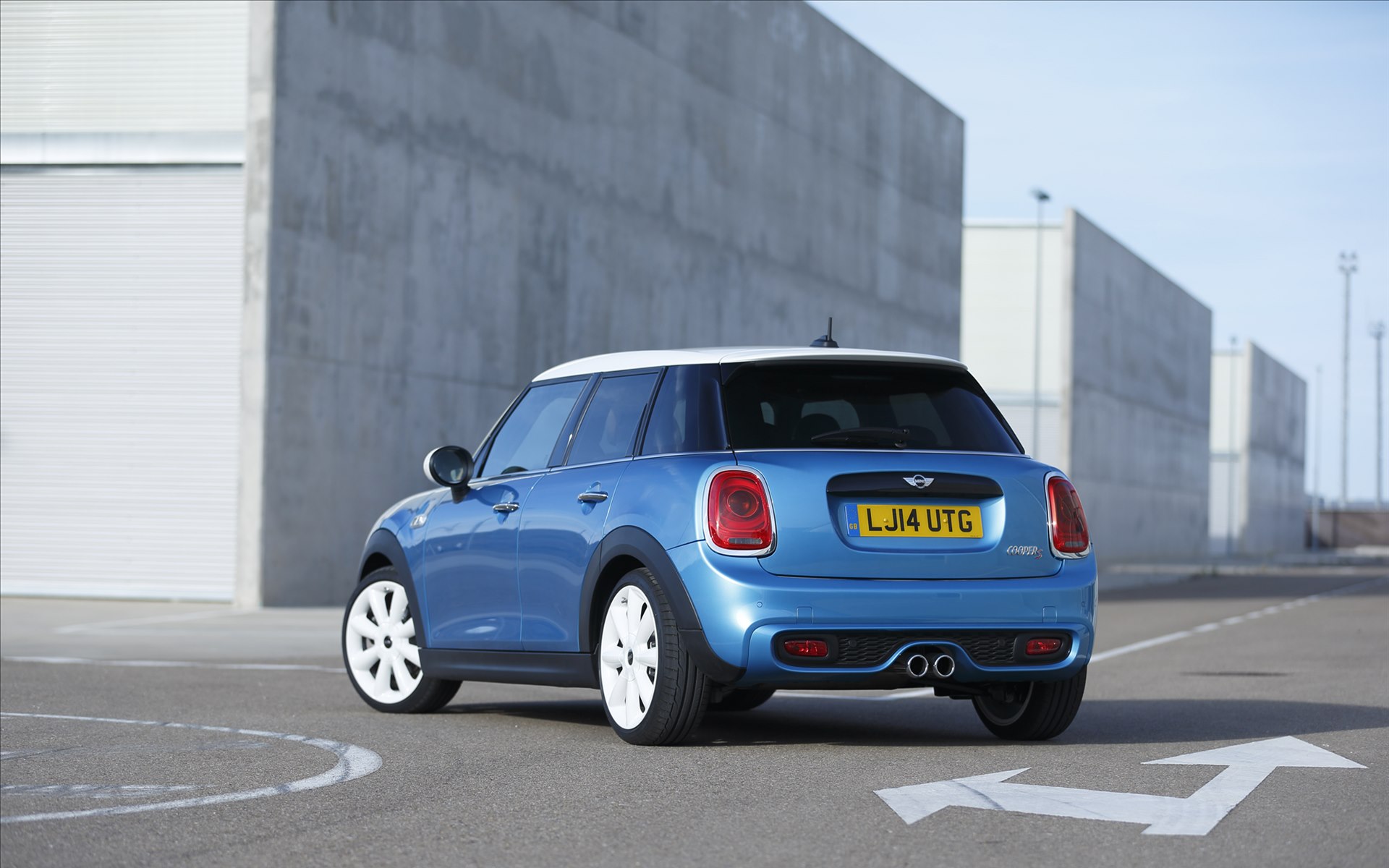 Mini Cooper 5-door 2015