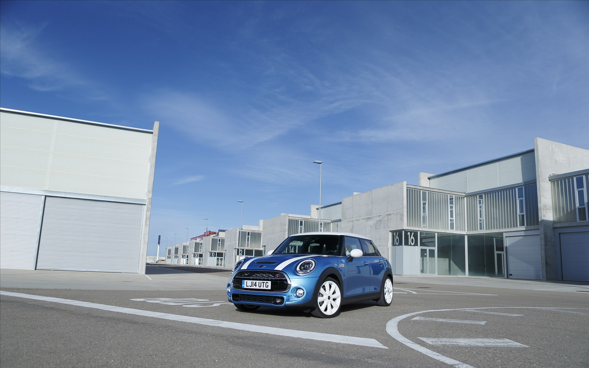 Mini Cooper 5-door 2015