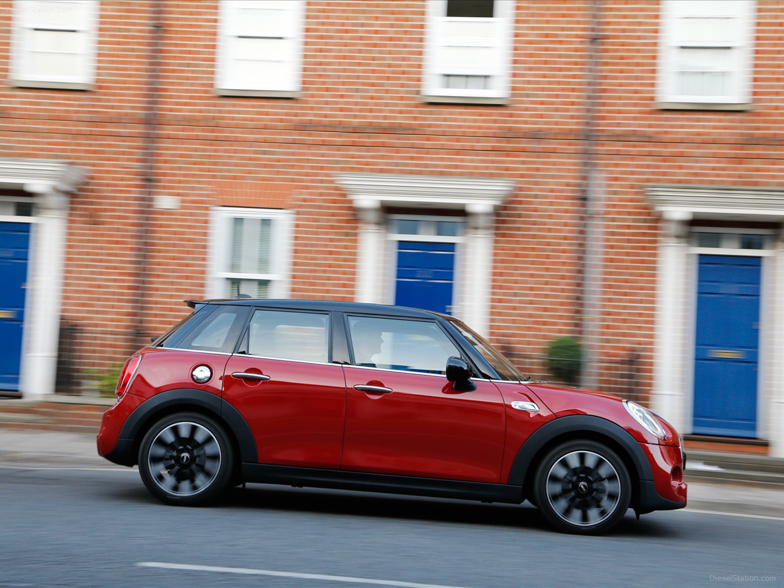 Mini Cooper S 5 Door 2015