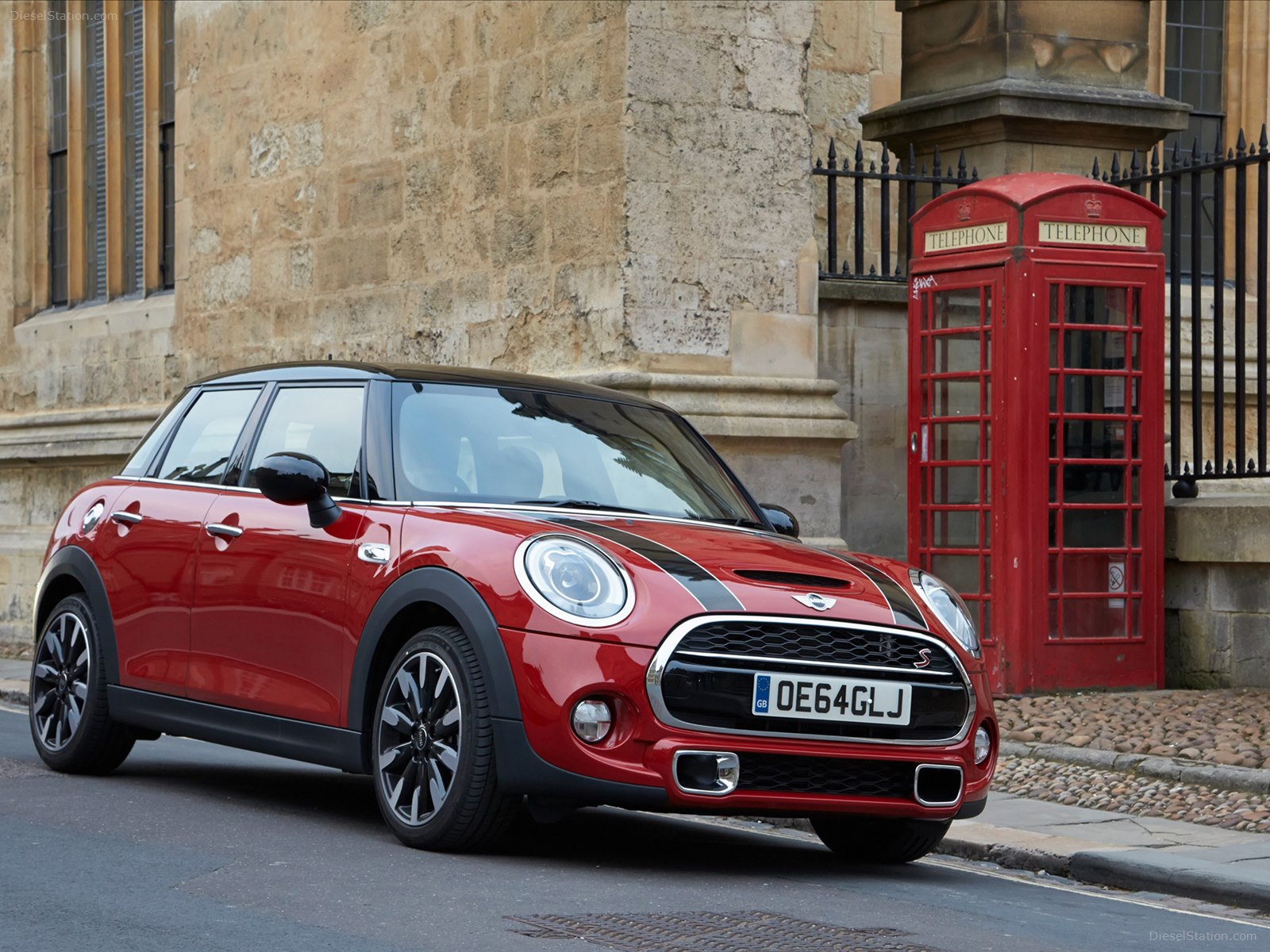 Mini Cooper S 5 Door 2015