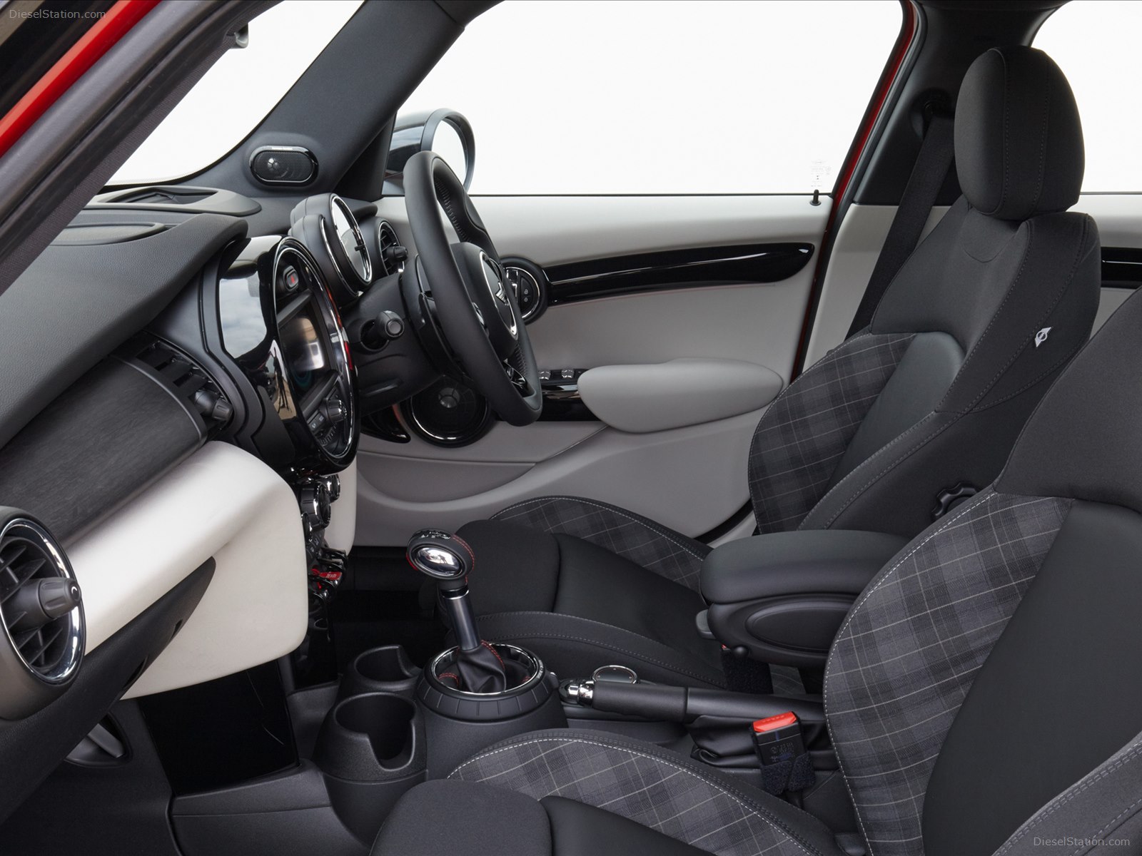 Mini Cooper S 5 Door 2015