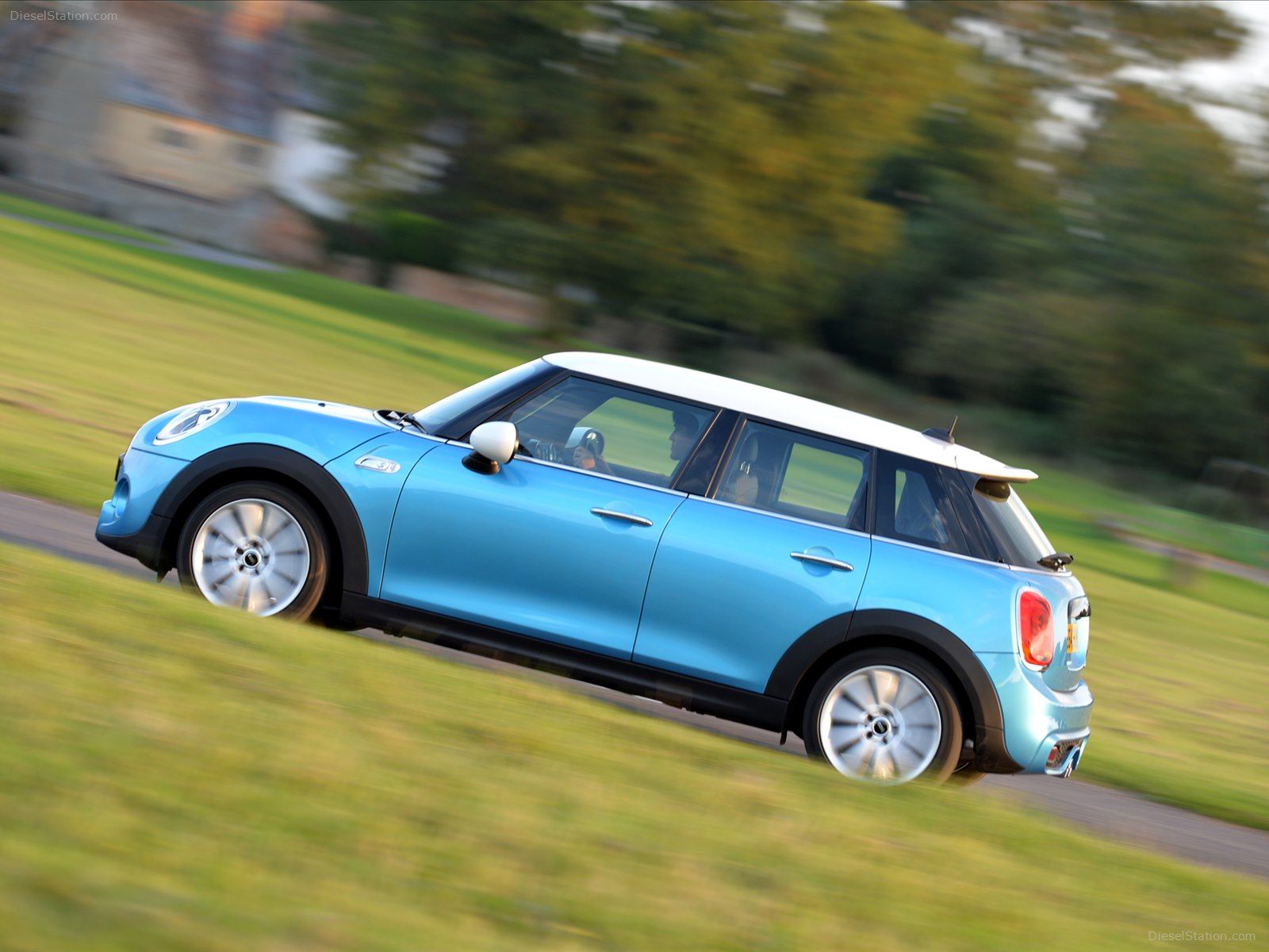 Mini Cooper SD 5 Door 2015