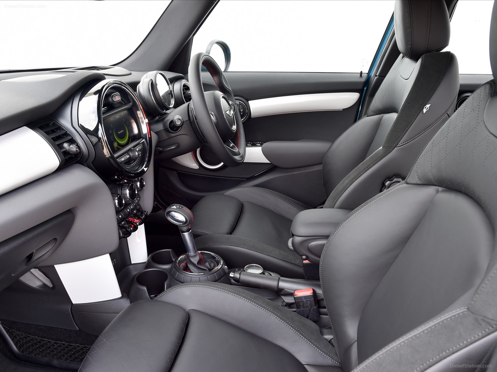 Mini Cooper SD 5 Door 2015