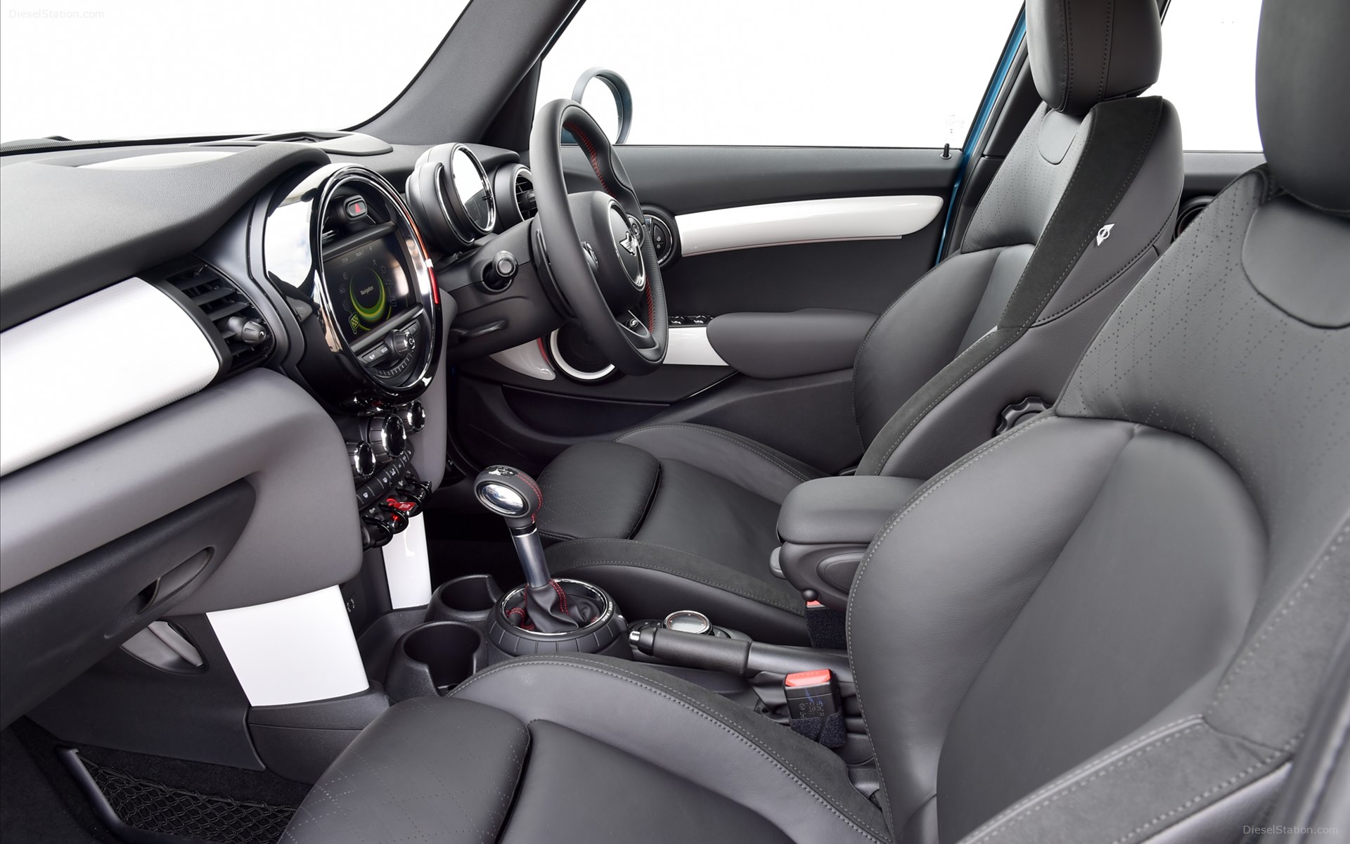 Mini Cooper SD 5 Door 2015
