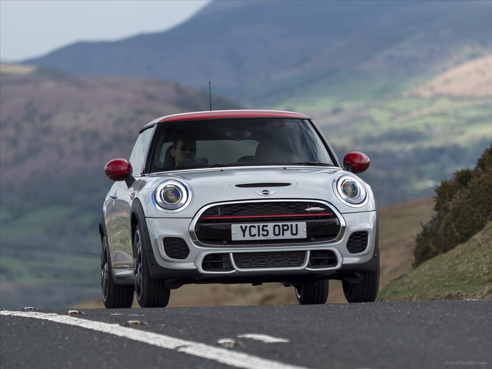 Mini John Cooper Works 2016